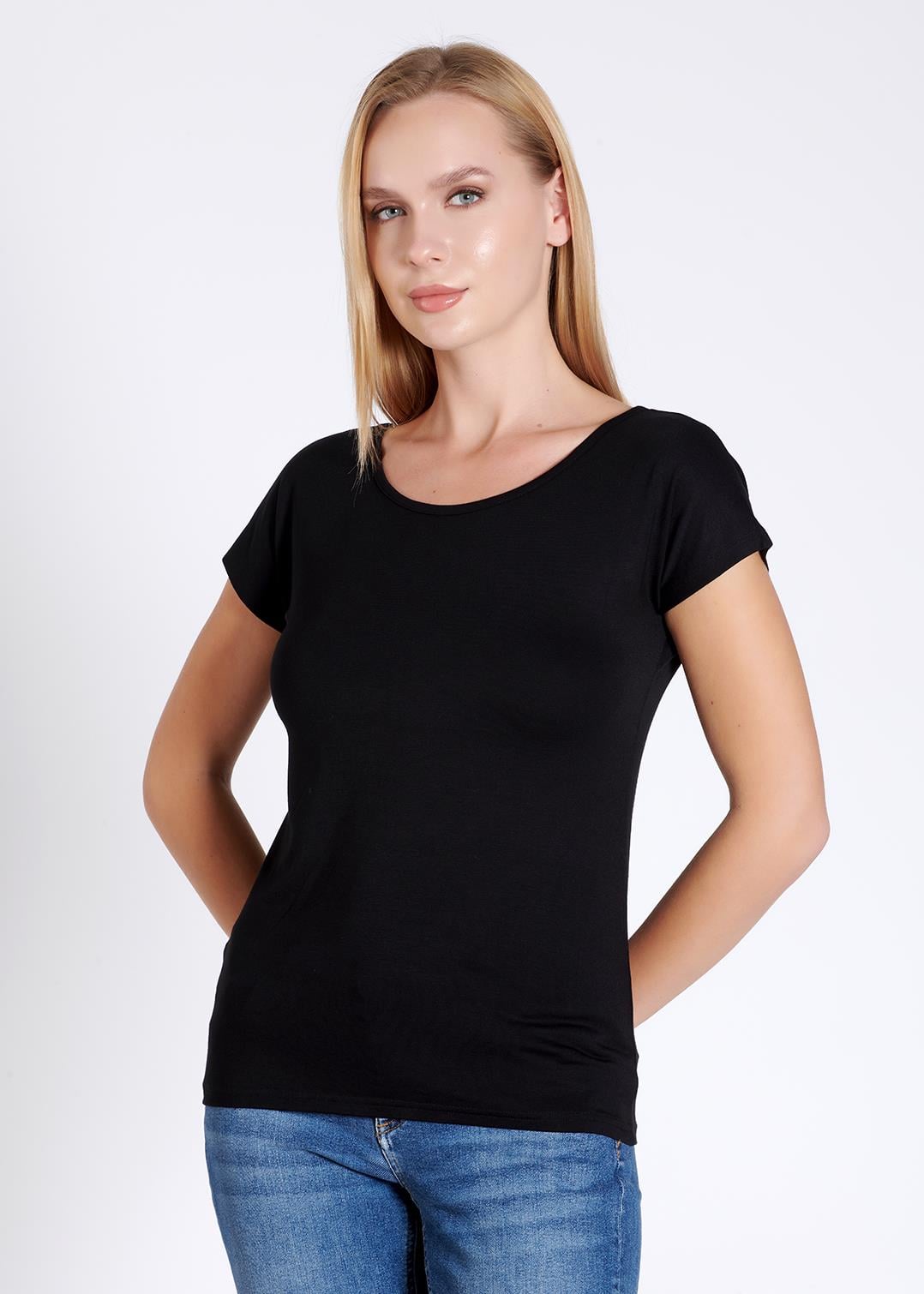 Sırtı V Dekolteli Kadın T-shirt