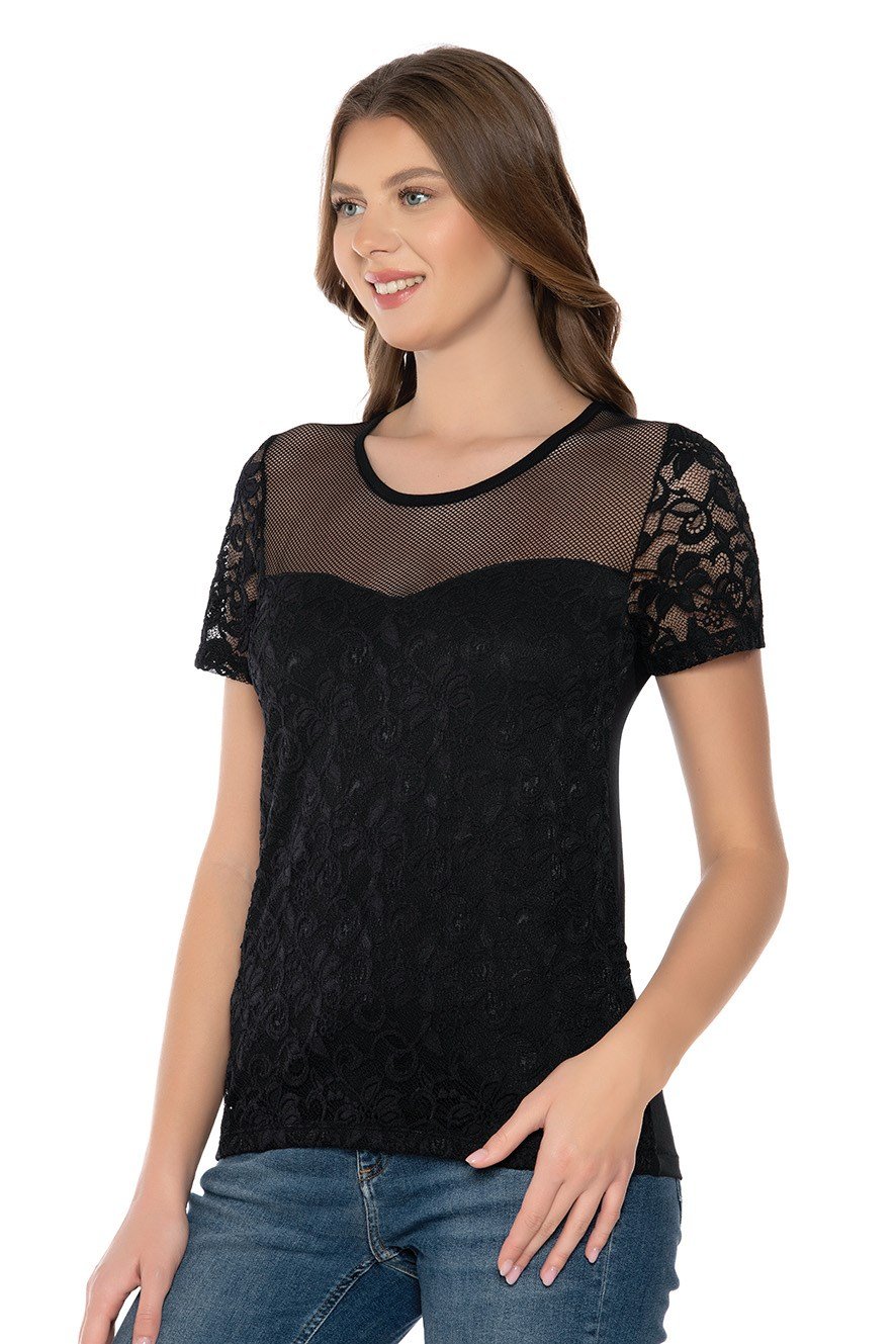 Dantelli ve Tül Detaylı Kadın T-shirt