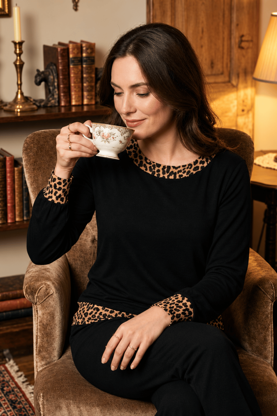 Leopar Detaylı Uzun Kollu Kadın Body