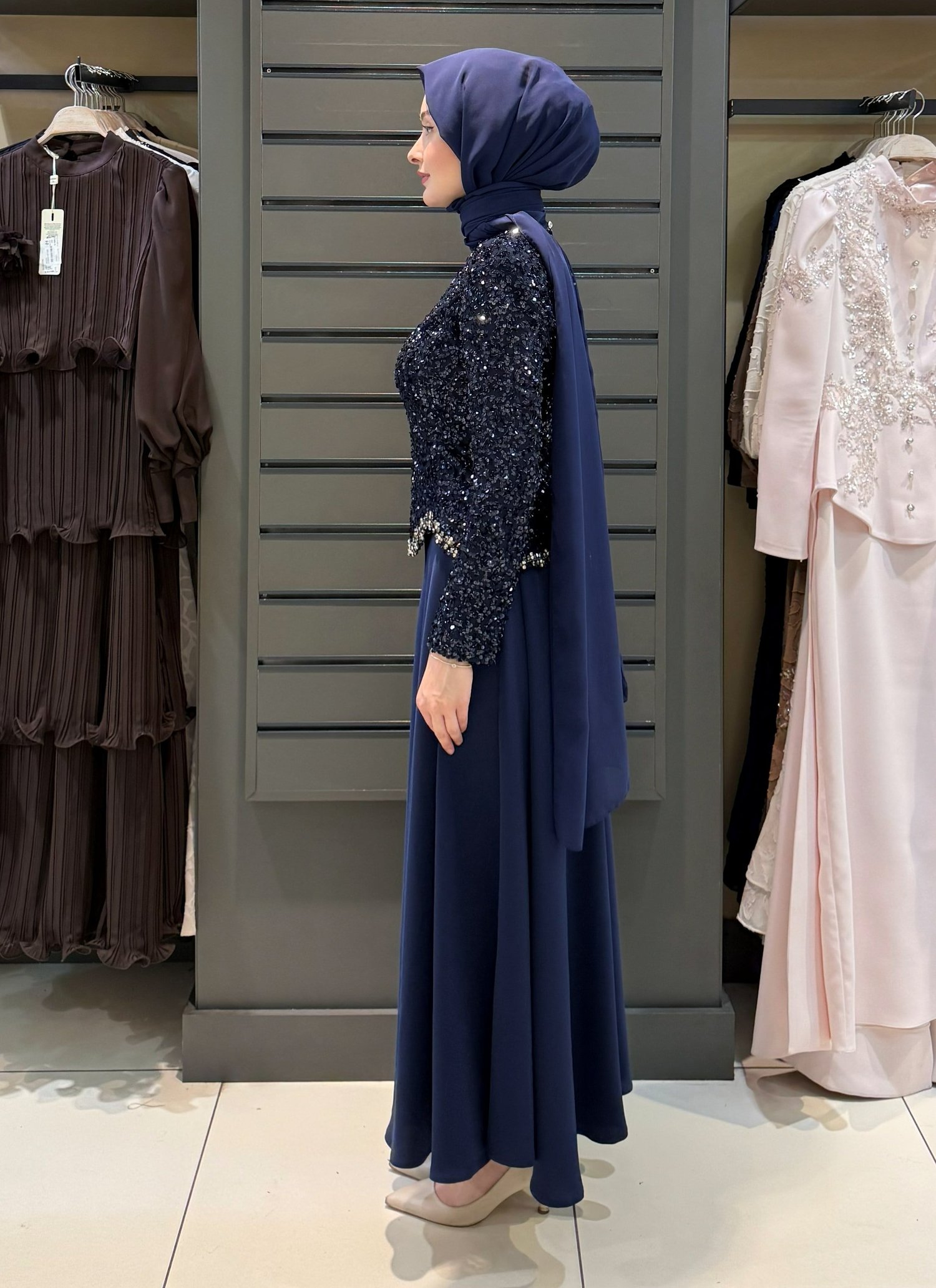 PUL DETAYLI ETEK TAKIM LACİVERT
