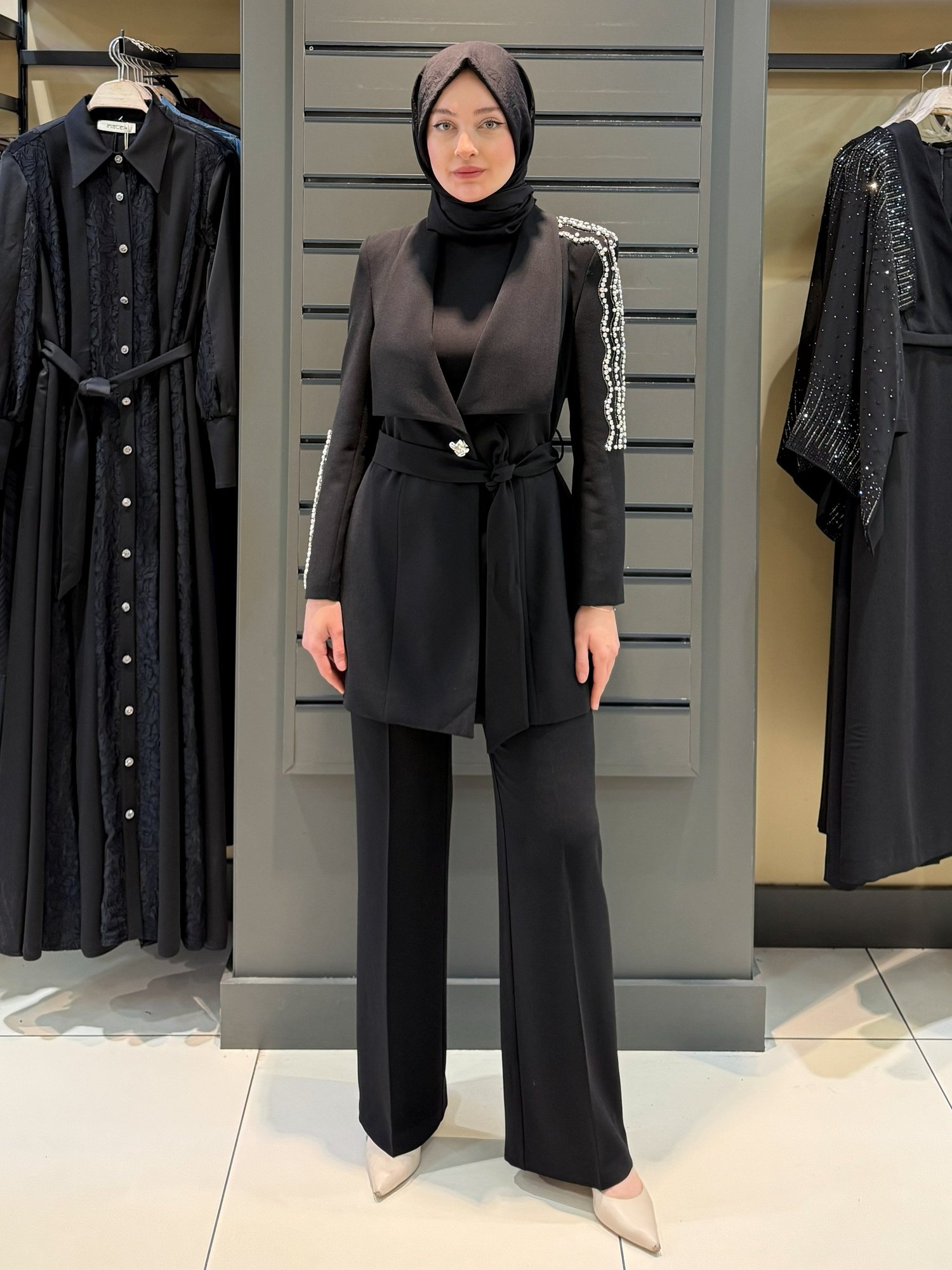 TAŞ DETAY BLAZER TAKIM SİYAH