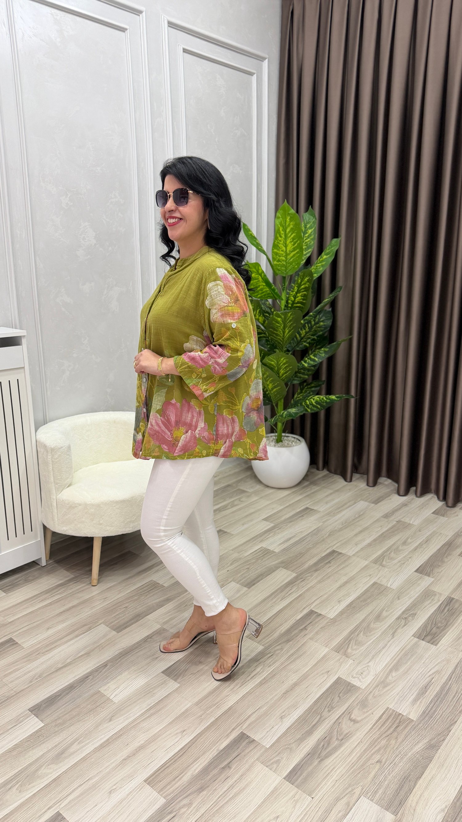 İTALYAN MODEL DESENLİ GÖMLEK YAĞ YEŞİLİ