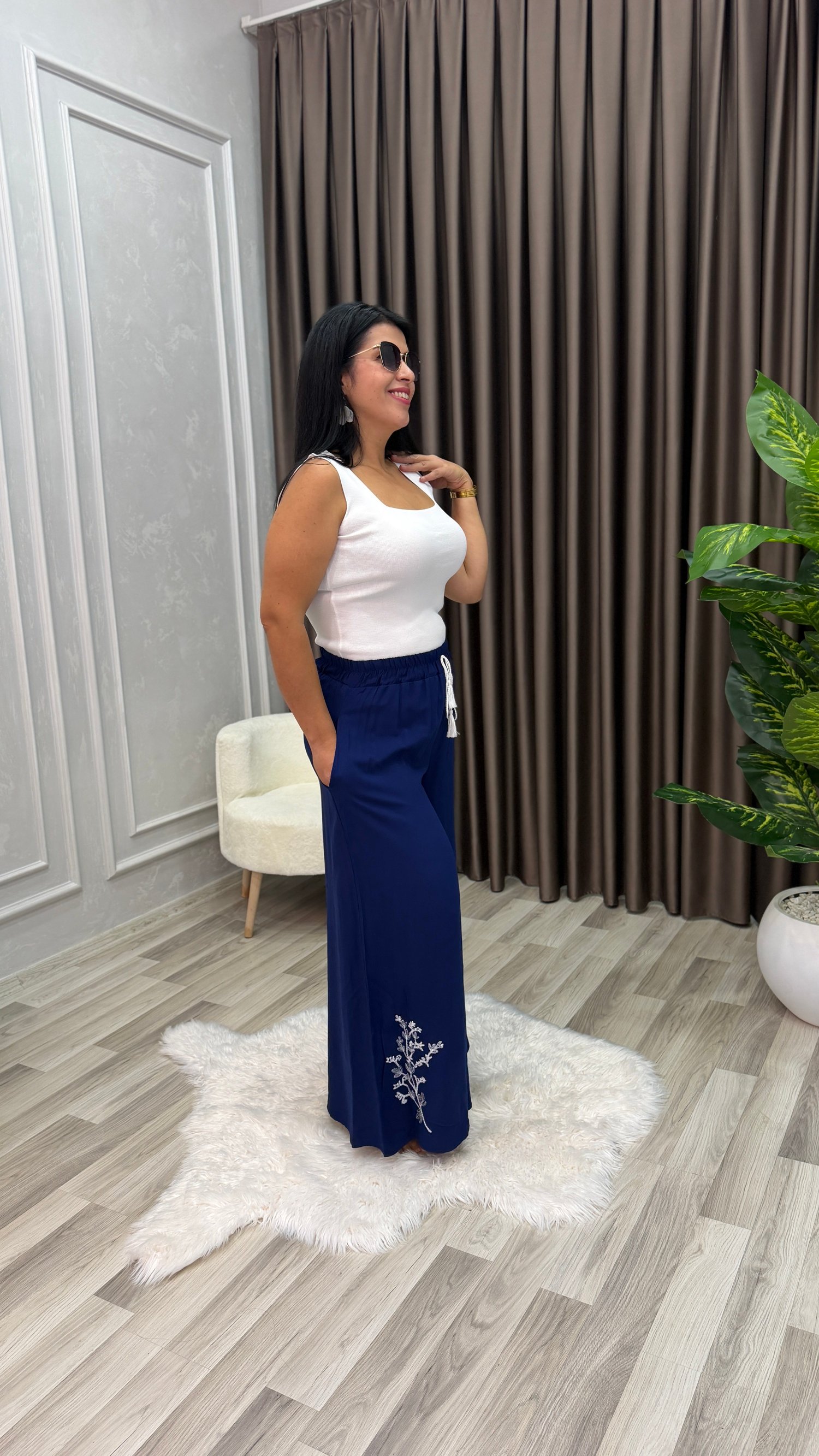 MİRA NAKIŞLI ETEK PANTOLON LACİVERT