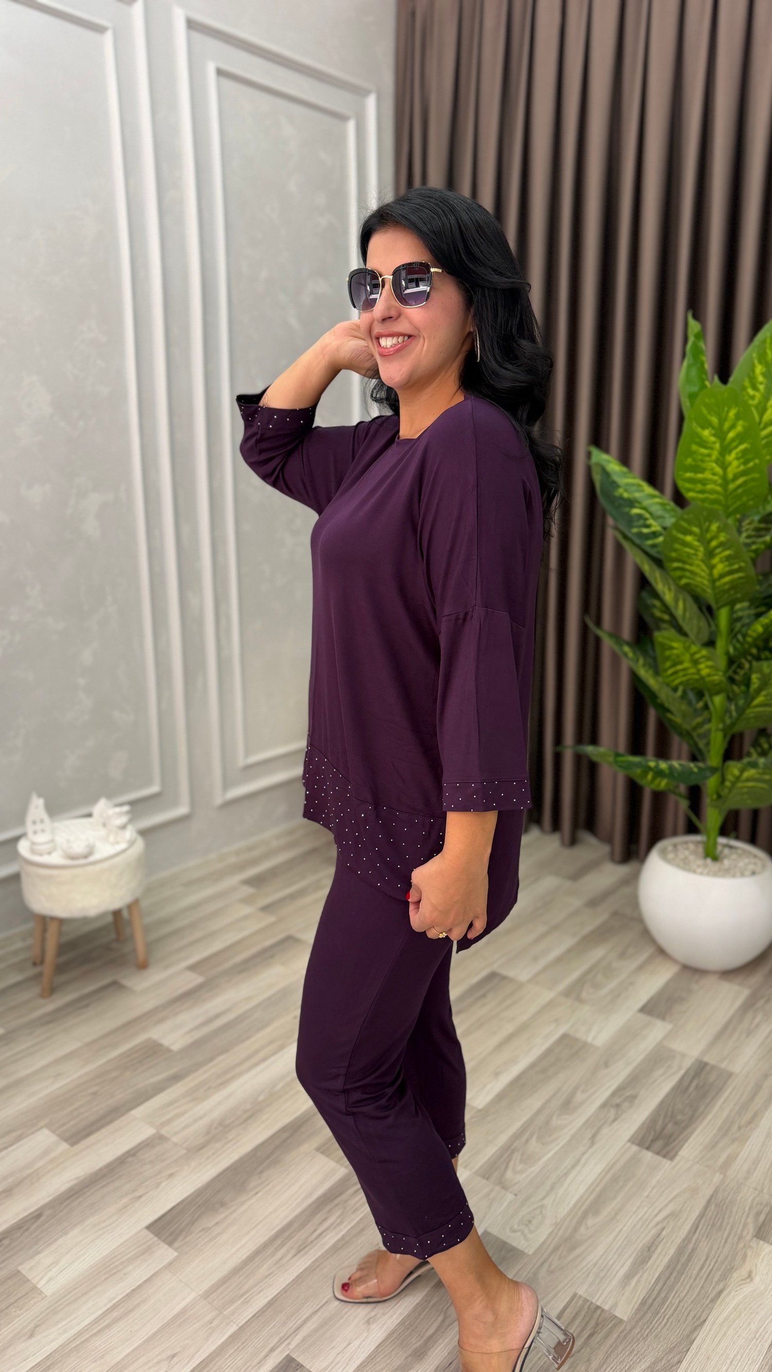 QUEEN COMFORT TAKIM MÜRDÜM                                                                                                                                                                                                               