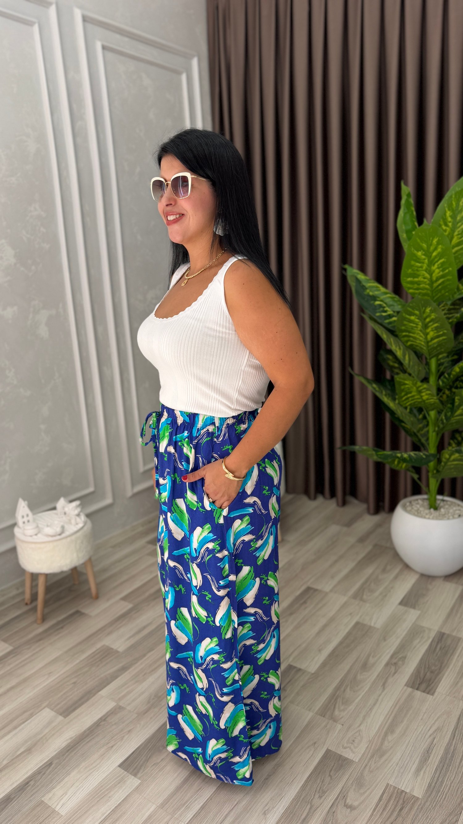 SOFT LINE PAMUK DOKUMA PANTOLON MAVİ ZEMİN YEŞİL BEYAZ FIRÇA DESEN