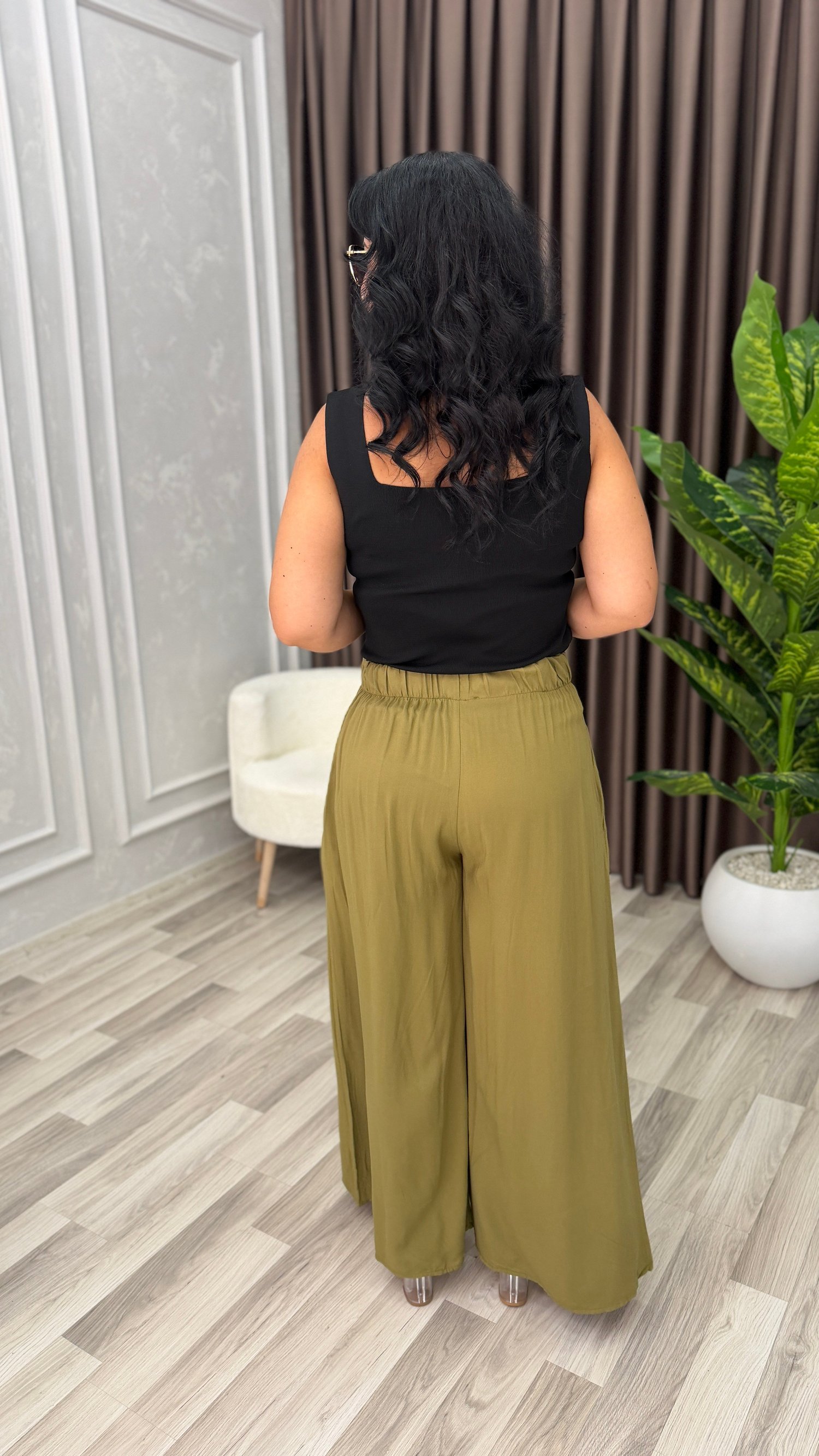 SOFT LINE PAMUK DOKUMA PANTOLON YAĞ YEŞİLİ