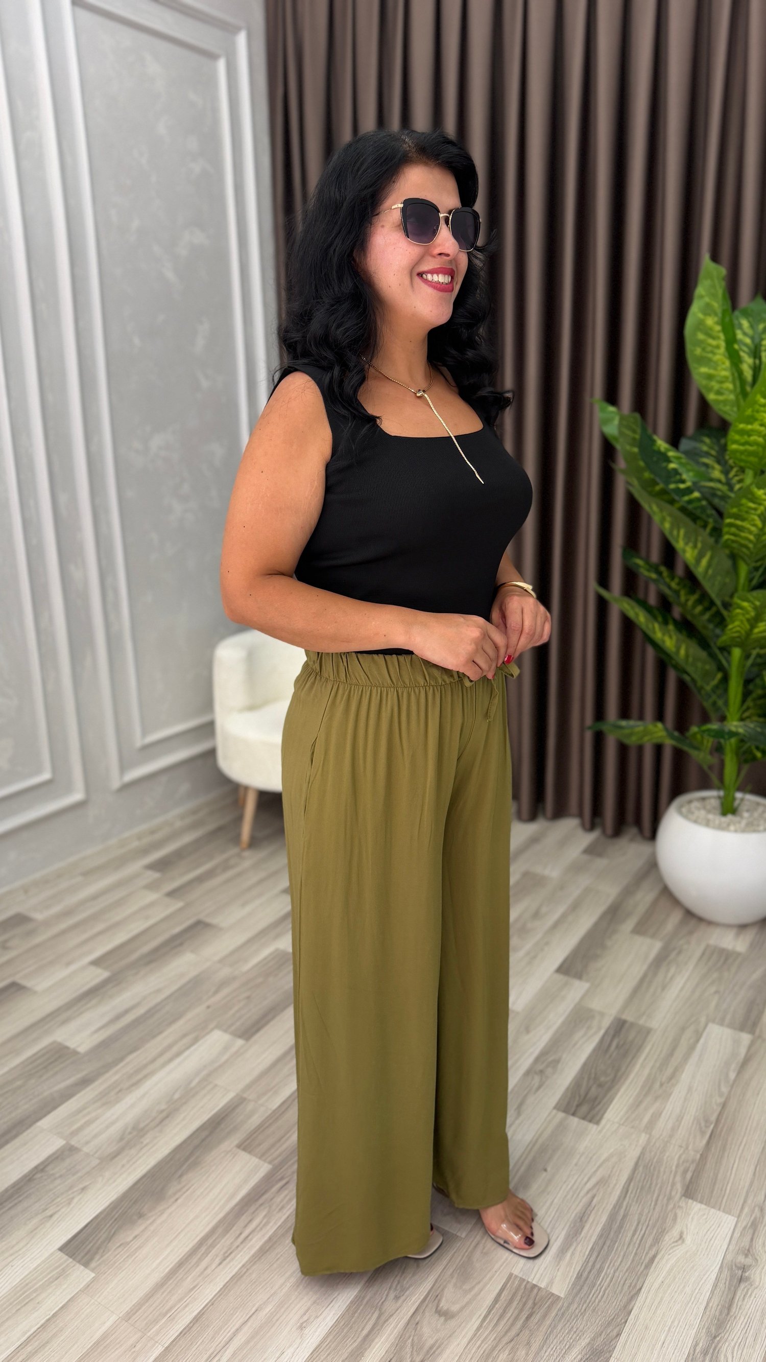 SOFT LINE PAMUK DOKUMA PANTOLON YAĞ YEŞİLİ