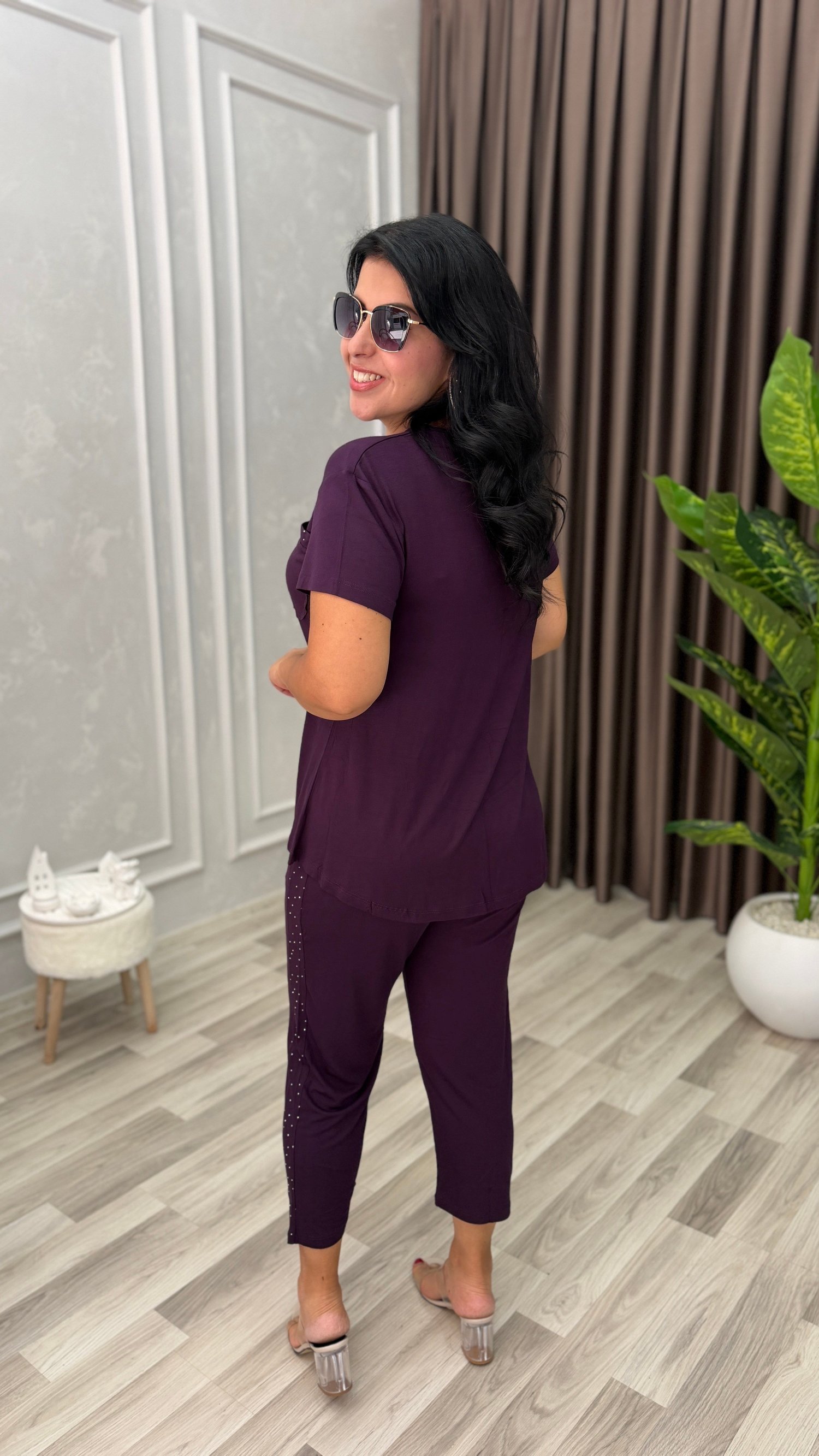 VELOURA COMFORT TAKIM MÜRDÜM                                                                                                                                                                                       