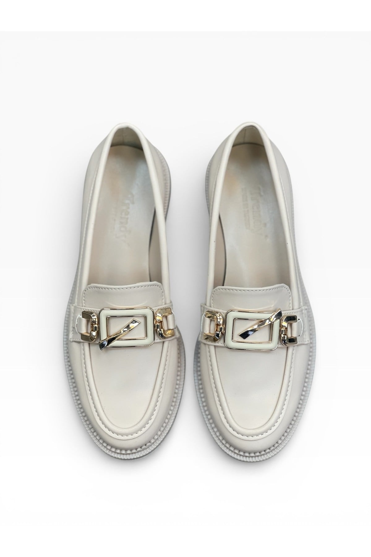 Kadın Loafer Ortopedik Tabanlı Metal Aksesuarlı