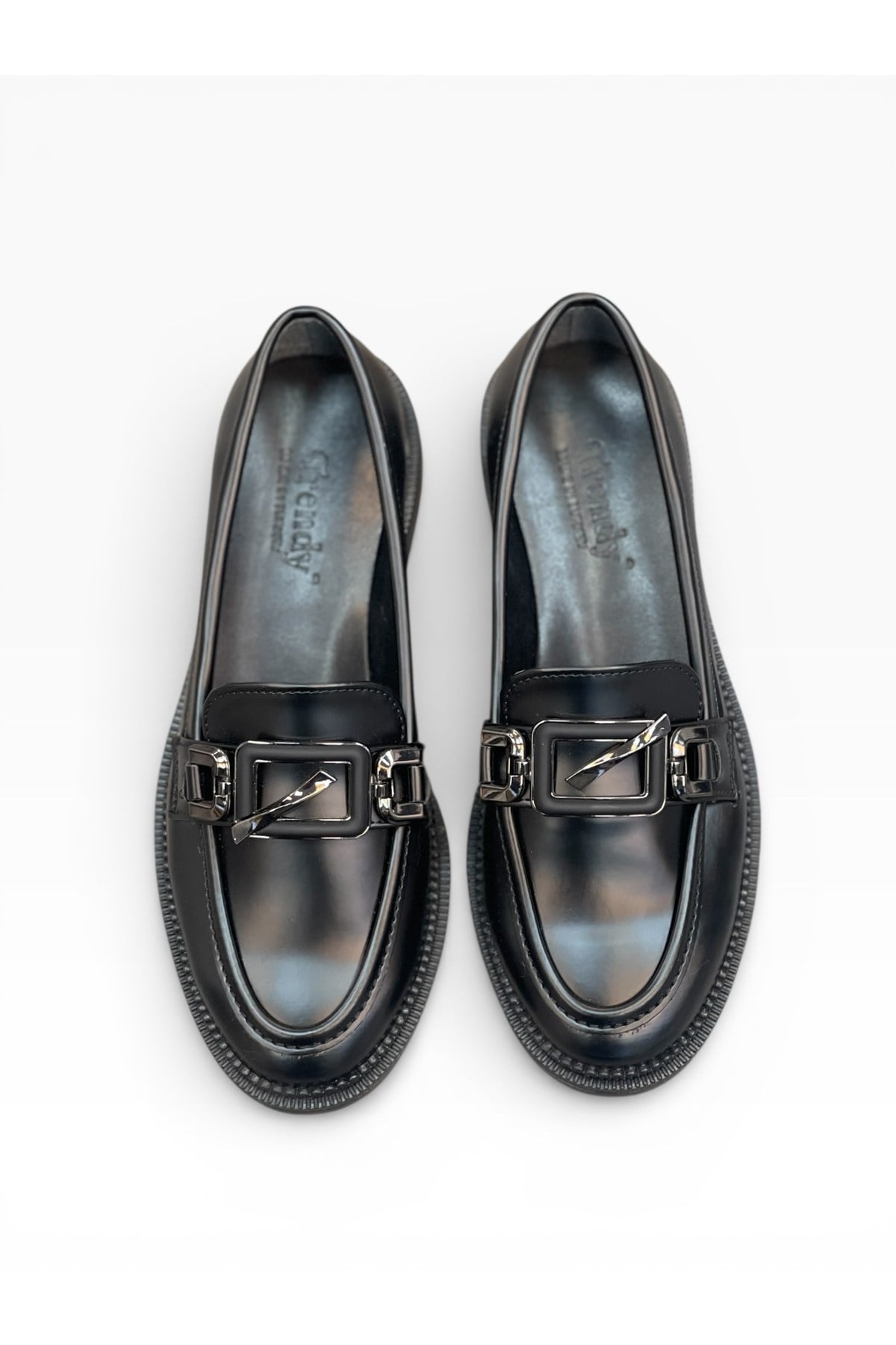 Kadın Loafer Ortopedik Tabanlı Metal Aksesuarlı