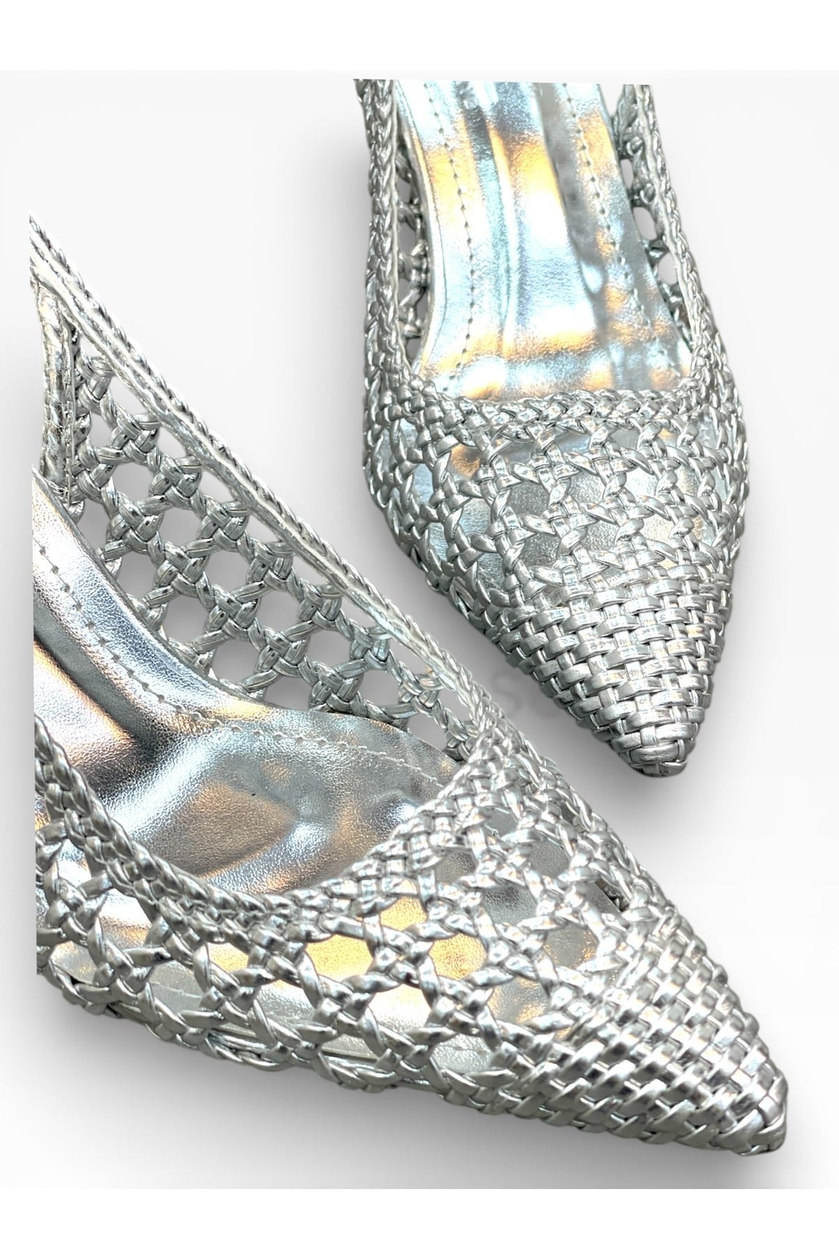 Kadın Örgü Detaylı Arkası Açık Stiletto