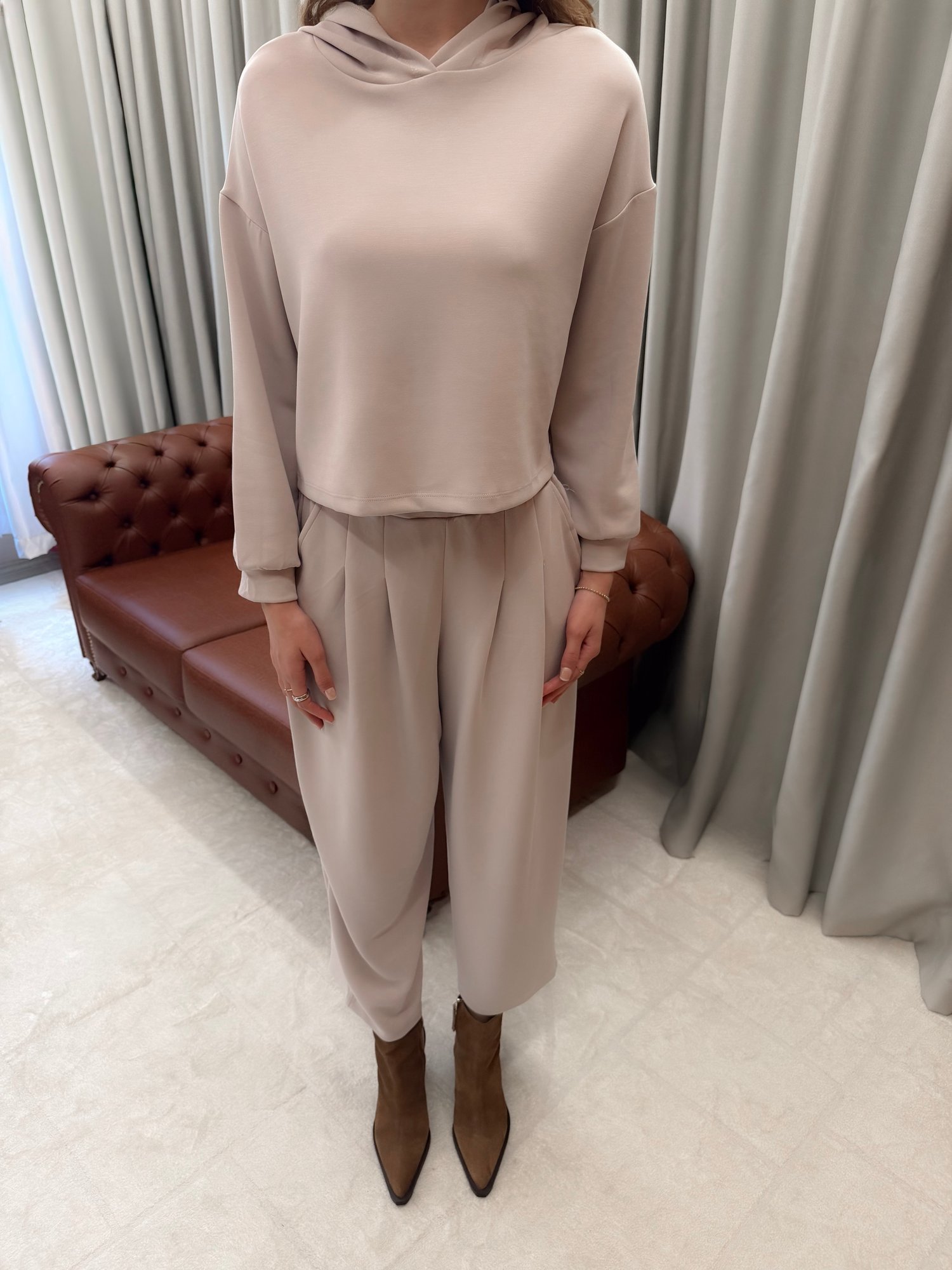 Vizon Oysh Model Kapüşonlu Takım