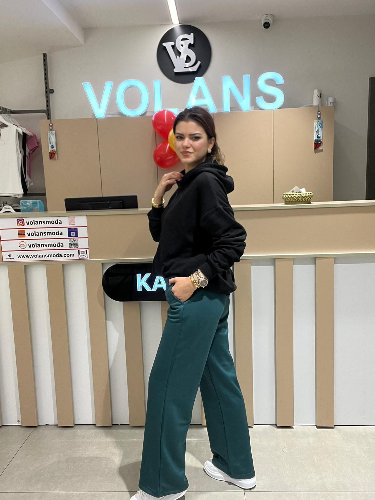 26K009 KAPÜŞONLU FERMUARLI SWEATSHİRT