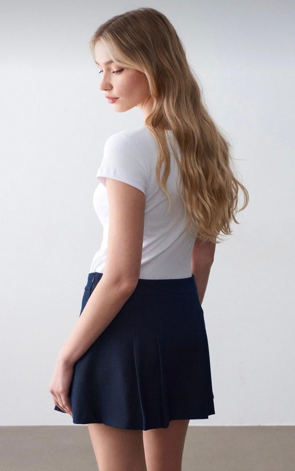 32688 DÜĞME DETAY TİŞÖRT