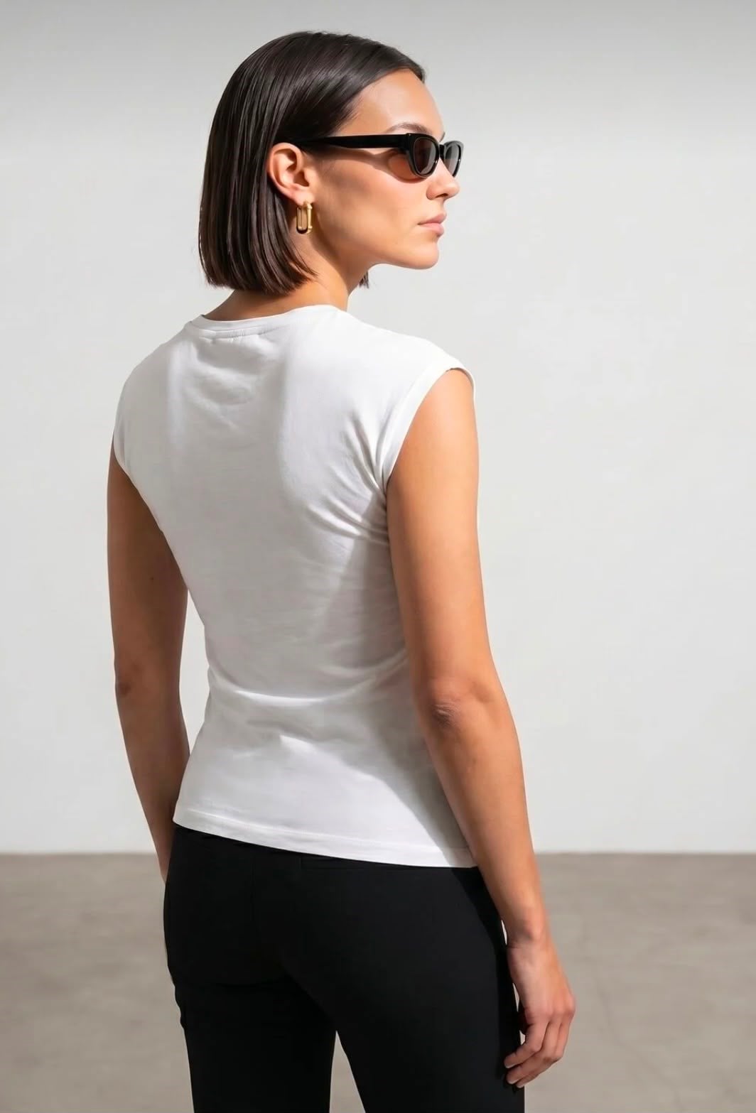32724 BAGLAMA DETAYLI TİŞORT