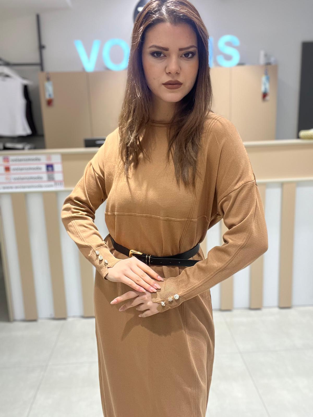 Düğme Çakımlı Triko