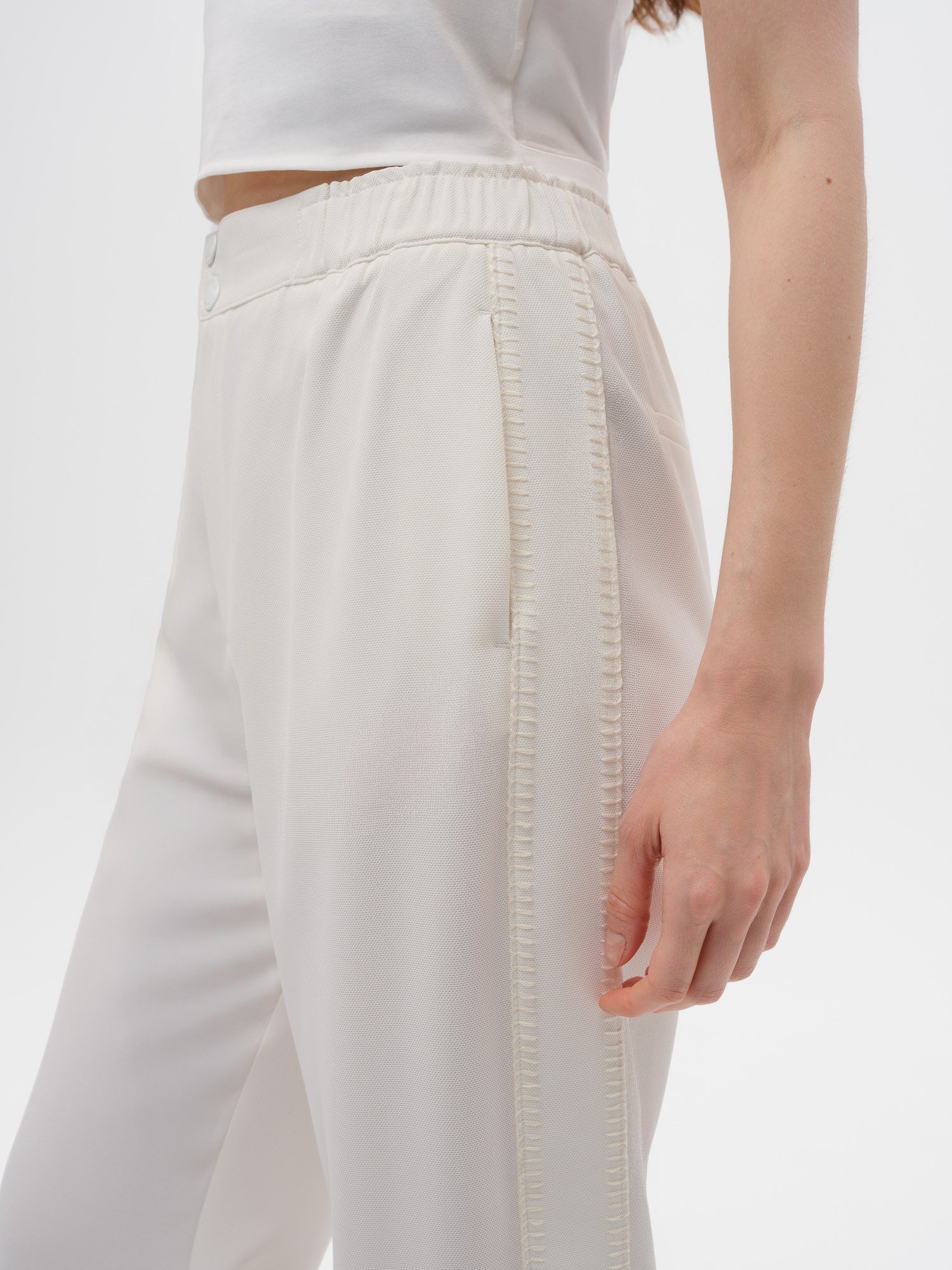 Piarbi %100 Geri Dönüştürülmüş Dokuma Pantolon - Off White Yan Dikiş Detaylı Jogger