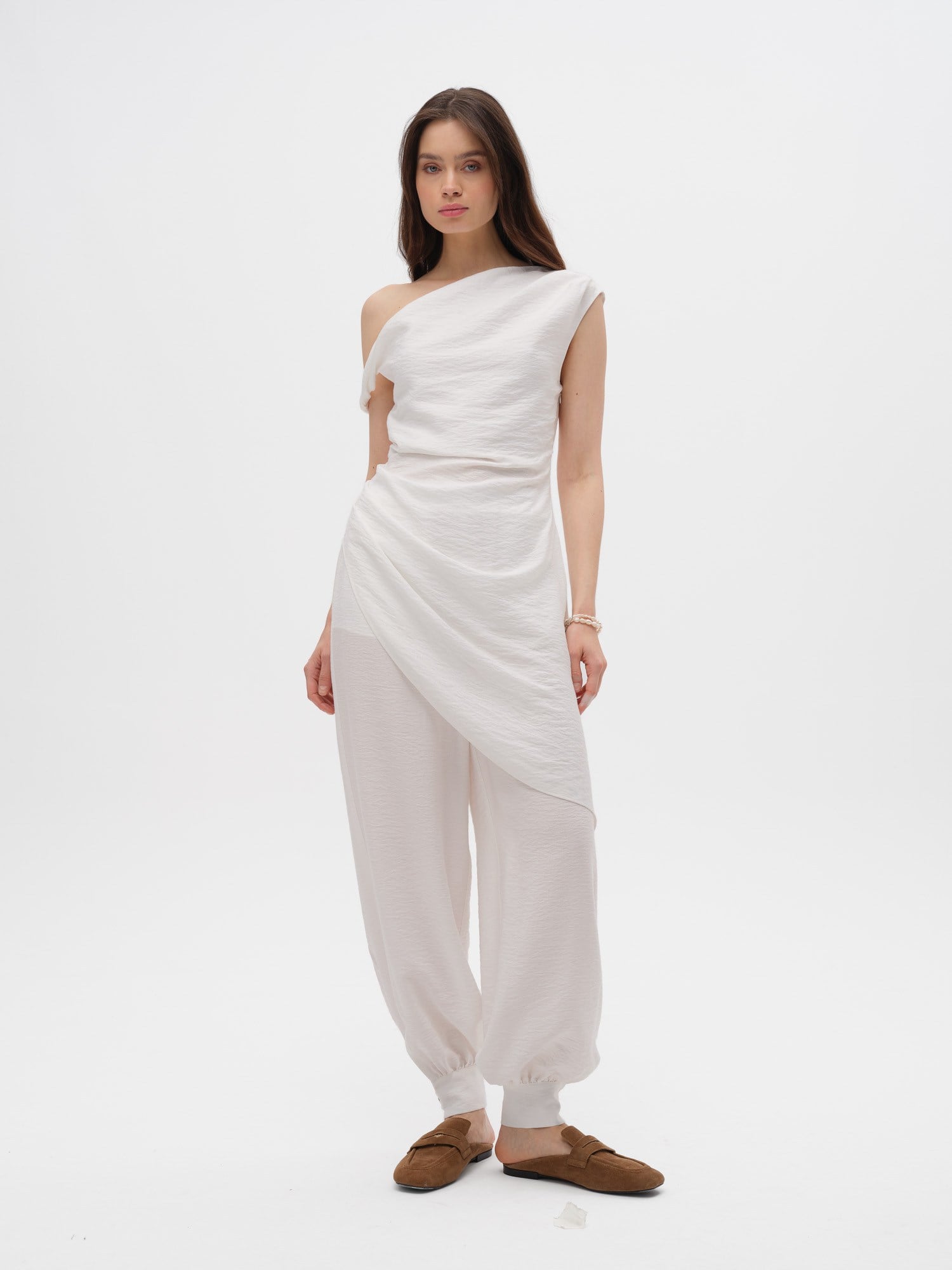 Piarbi Asimetrik Drapeli Uzun Bluz - Ekru Premium Viskon Karışımlı Akışkan Tasarım Long Blouse
