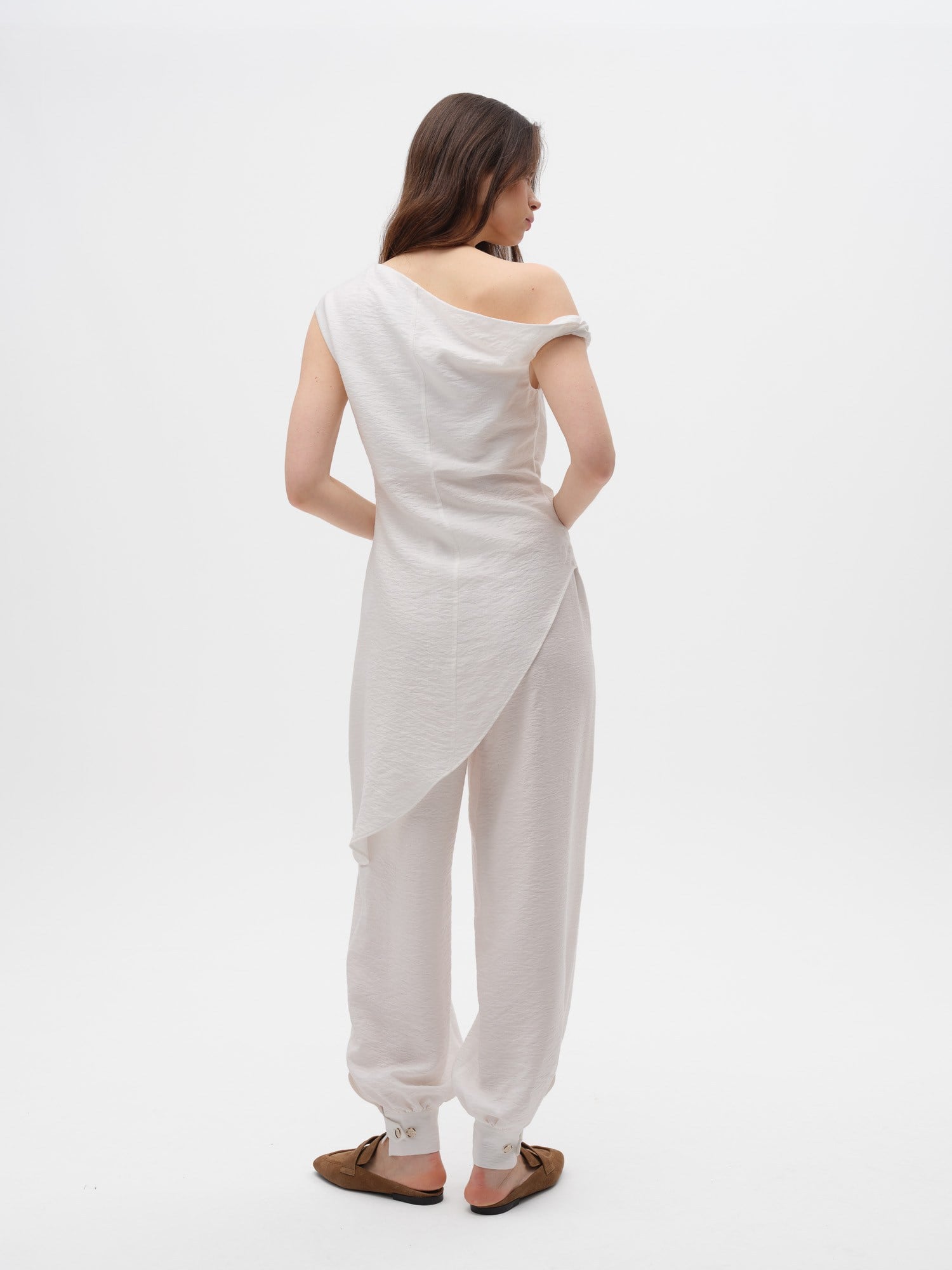 Piarbi Asimetrik Drapeli Uzun Bluz - Ekru Premium Viskon Karışımlı Akışkan Tasarım Long Blouse