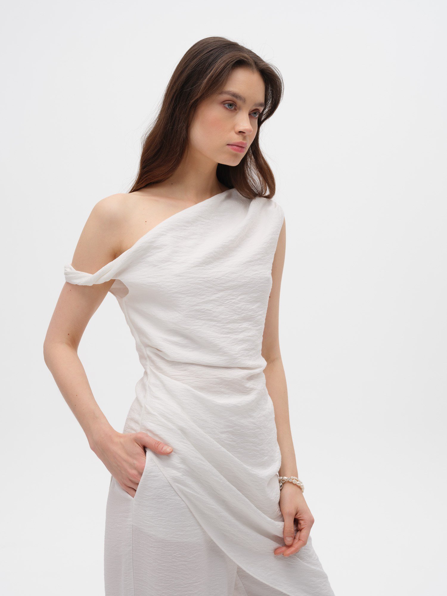 Piarbi Asimetrik Drapeli Uzun Bluz - Ekru Premium Viskon Karışımlı Akışkan Tasarım Long Blouse