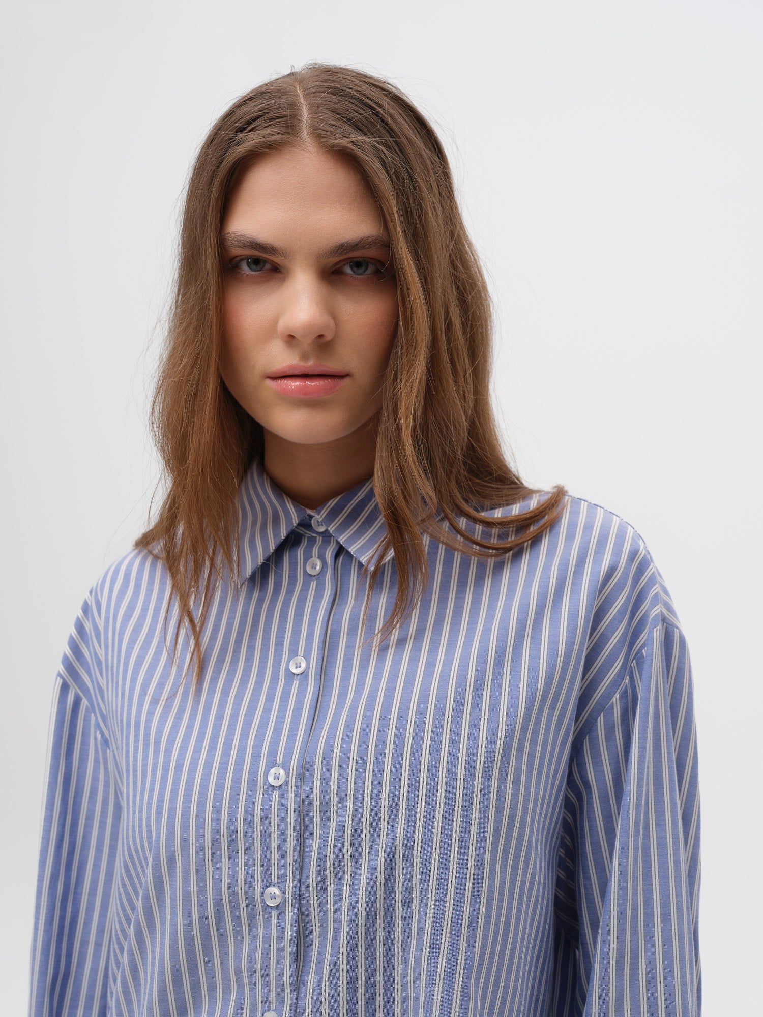 Piarbi Çift Manşetli Çizgili Kutu Form Gömlek - Mavi Beyaz Premium Cotton Blend Box-Shaped Shirt