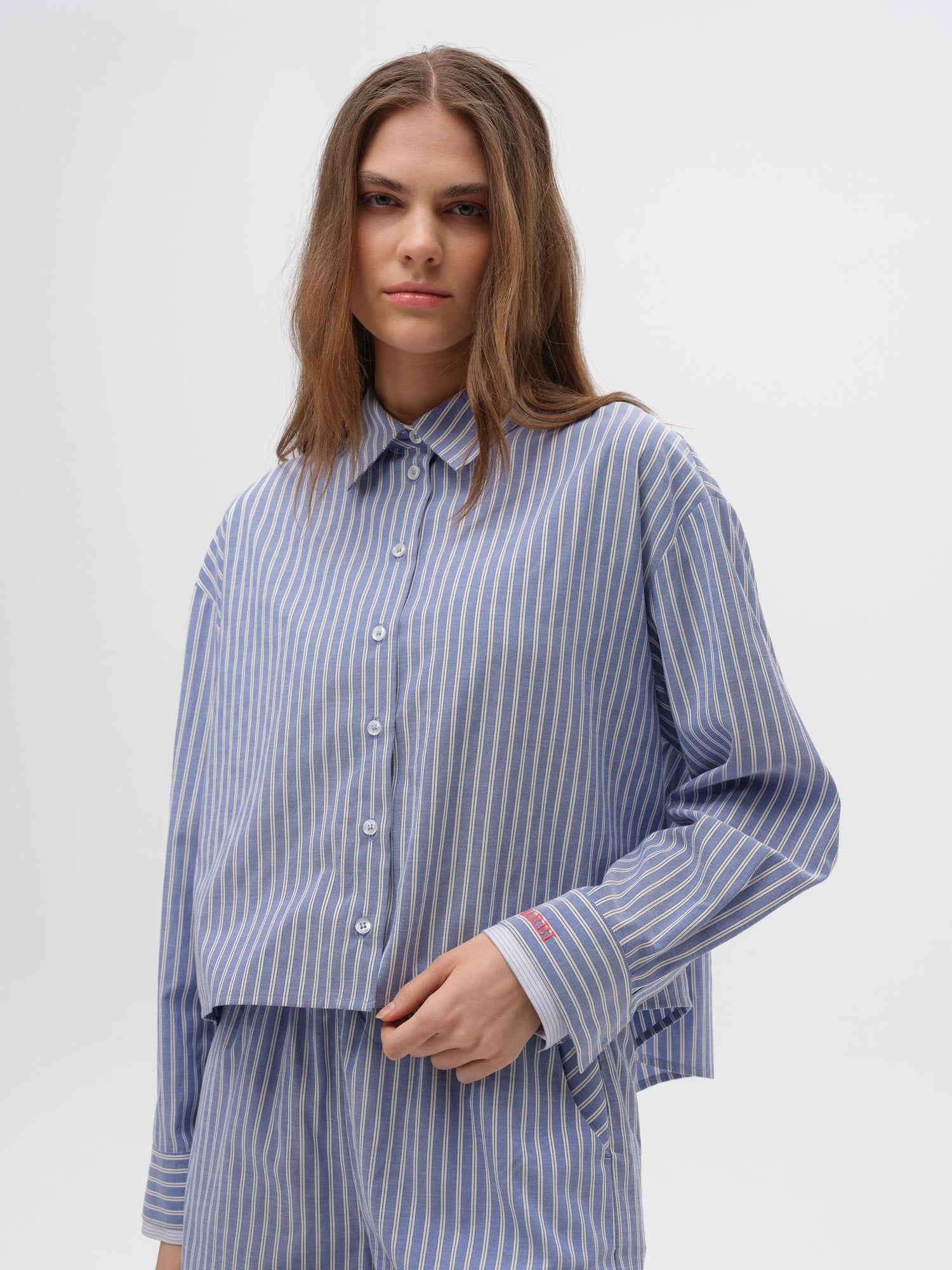 Piarbi Çift Manşetli Çizgili Kutu Form Gömlek - Mavi Beyaz Premium Cotton Blend Box-Shaped Shirt