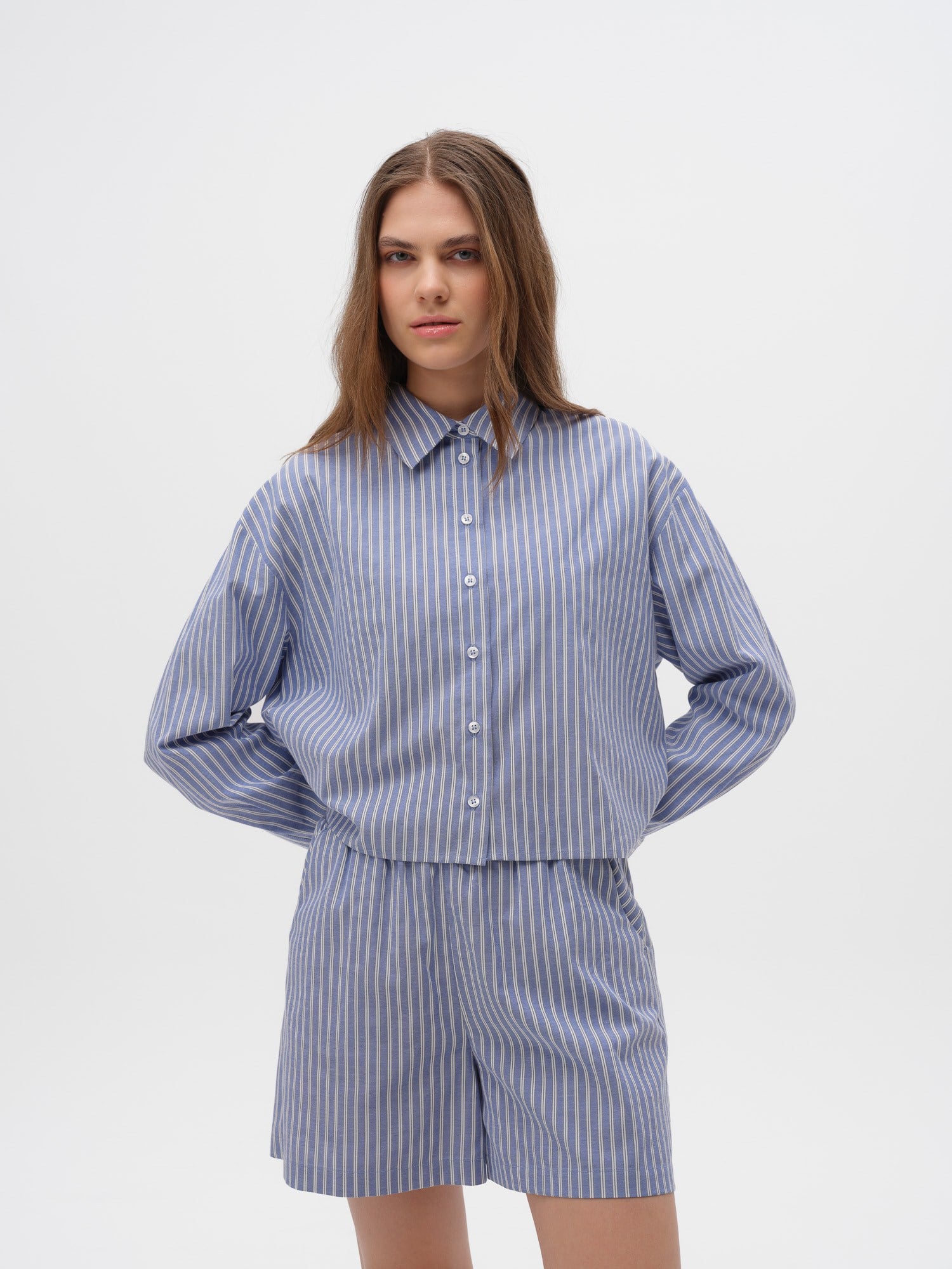 Piarbi Çift Manşetli Çizgili Kutu Form Gömlek - Mavi Beyaz Premium Cotton Blend Box-Shaped Shirt