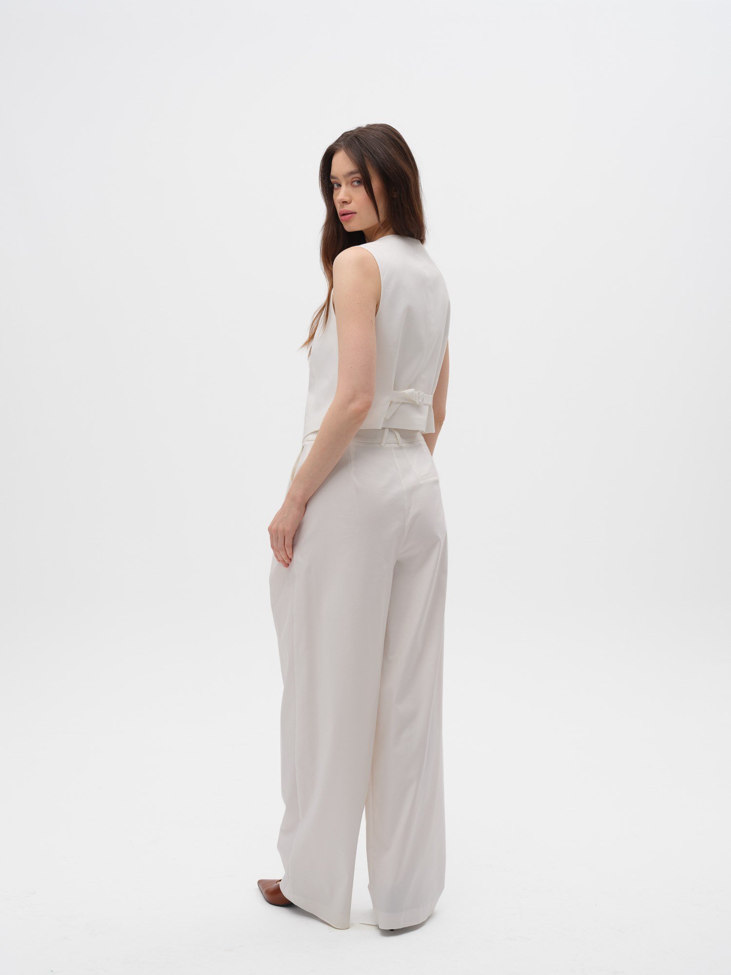 Piarbi Clean Look Minimalist Yelek - Off White Pamuk Modal Karışımlı Premium Tasarım Vest | Yalın Kesim Lüks Kadın Üst Giyim Koleksiyonu