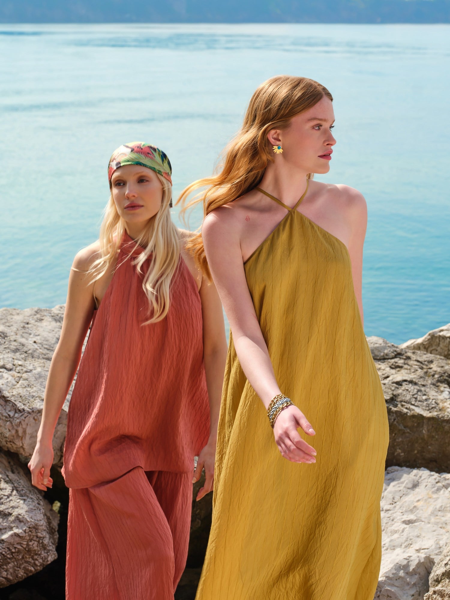 Piarbi Dik Yaka Kolsuz Loose Tunik - Ekru Anfora Premium Viskon Dokulu