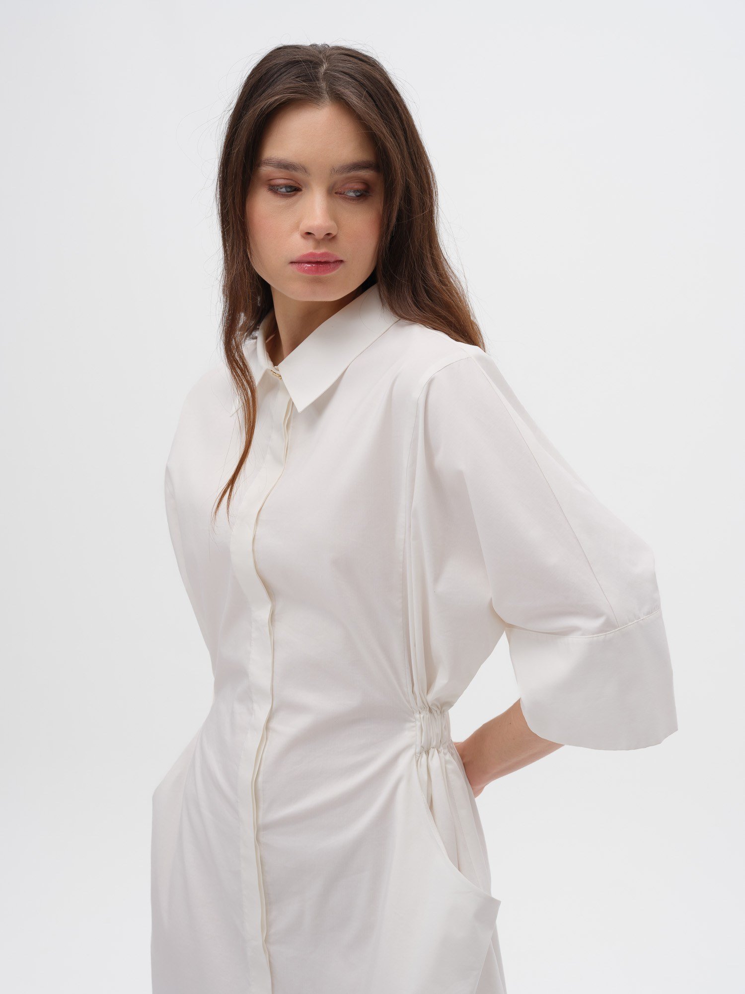 Piarbi Düşük Omuz Rüzgarlık Detaylı Poplin Elbise - Beyaz %100 Kompakt Pamuk Tasarım Short Dress