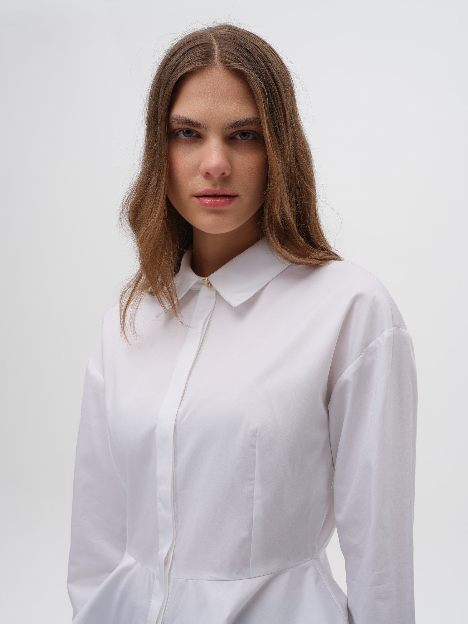 Piarbi Hacimli Fırfır Detaylı Elegant Beyaz Gömlek - %100 Kompakt Pamuk Premium Volume Frill Shirt