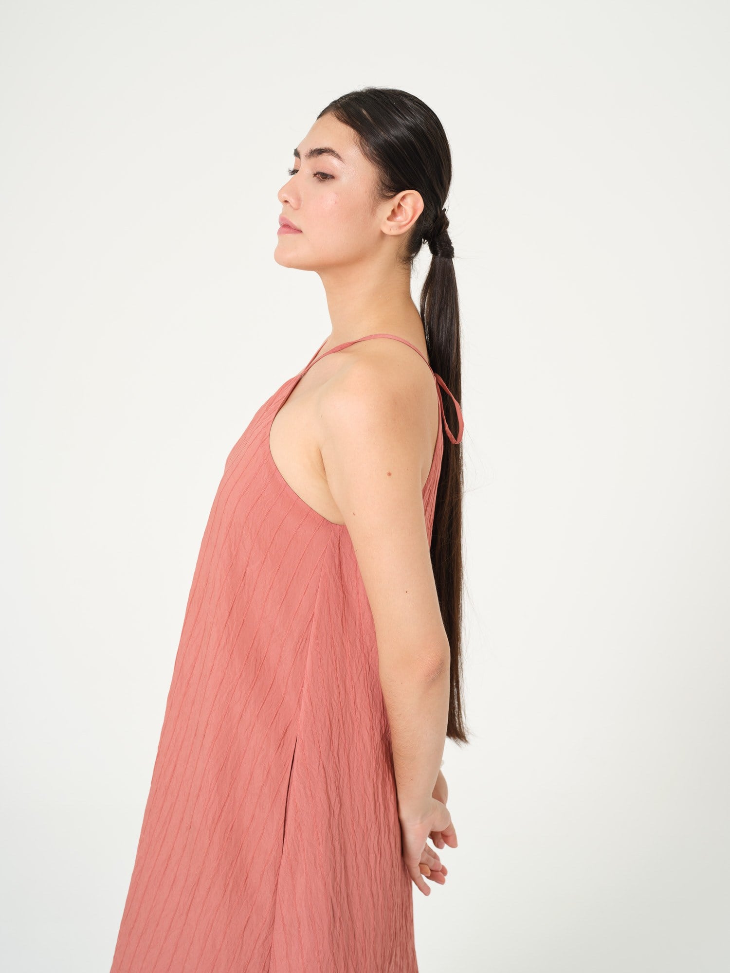 Piarbi Halter Yaka Uzun Elbise - Amber ve Anfora Premium Viskon Karışımlı Akışkan Maksi Tasarım | Lüks Halter Neck Long Dress