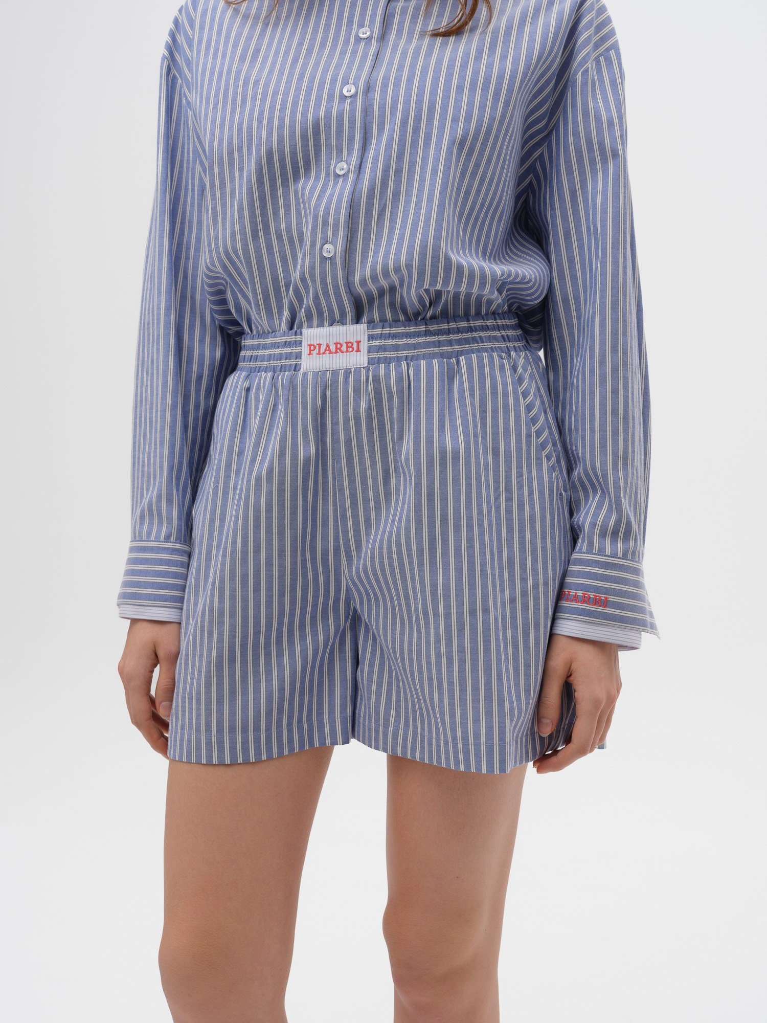 Piarbi Nakış Detaylı Çizgili Bol Kesim Şort - Mavi Beyaz Premium Cotton Blend Loose Striped Shorts
