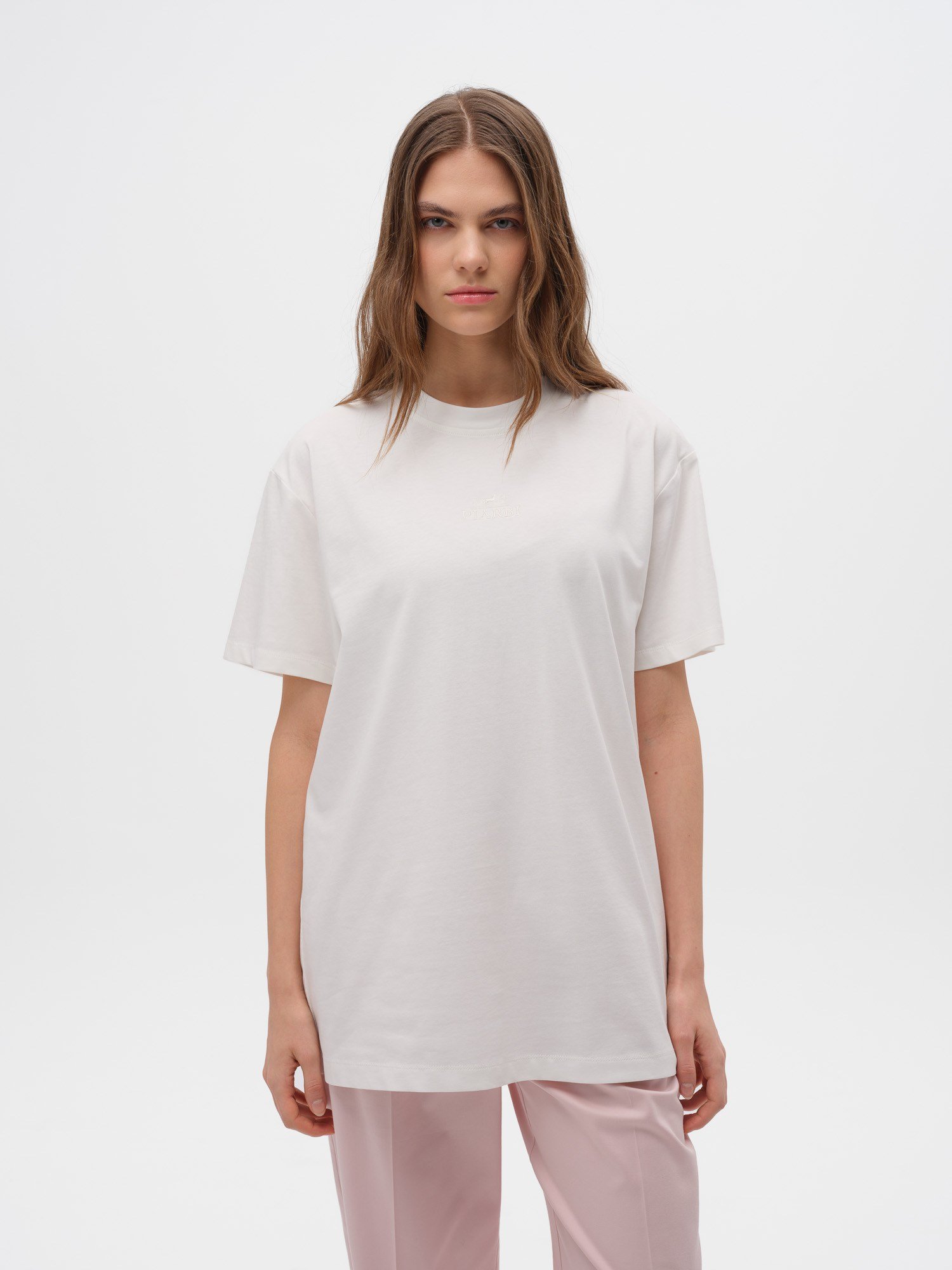 Piarbi Nakış Detaylı Loose Fit Tişört - Off White %100 Pamuklu Embroidered Detail Premium T-shirt