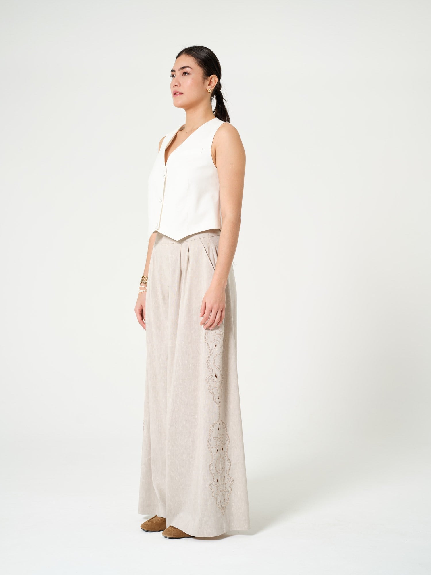 Piarbi Nakış Detaylı Rahat Kesim Keten Pantolon - Adaçayı Yeşili Premium Linen Karışımlı Tasarım