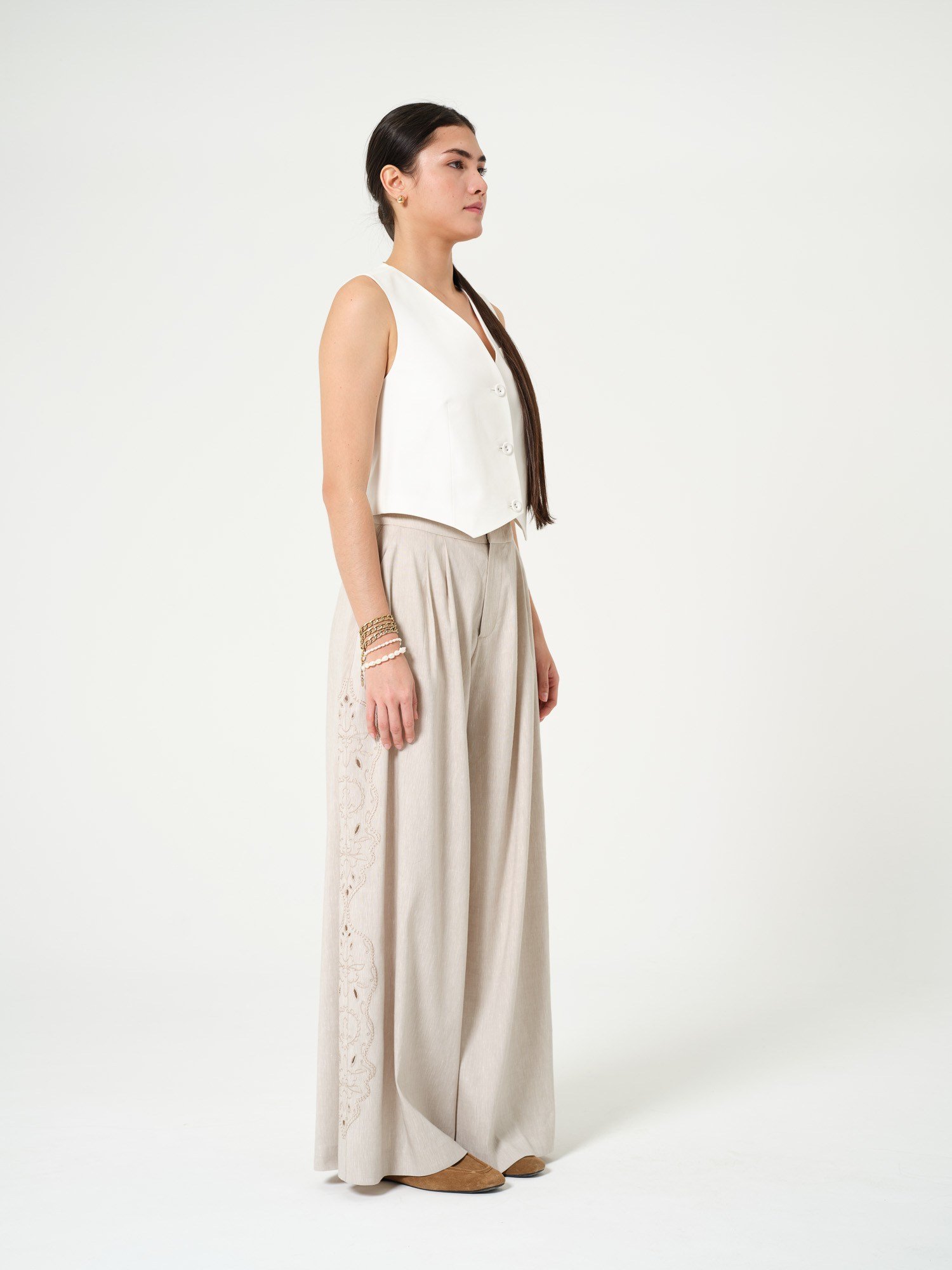 Piarbi Nakış Detaylı Rahat Kesim Keten Pantolon - Adaçayı Yeşili Premium Linen Karışımlı Tasarım