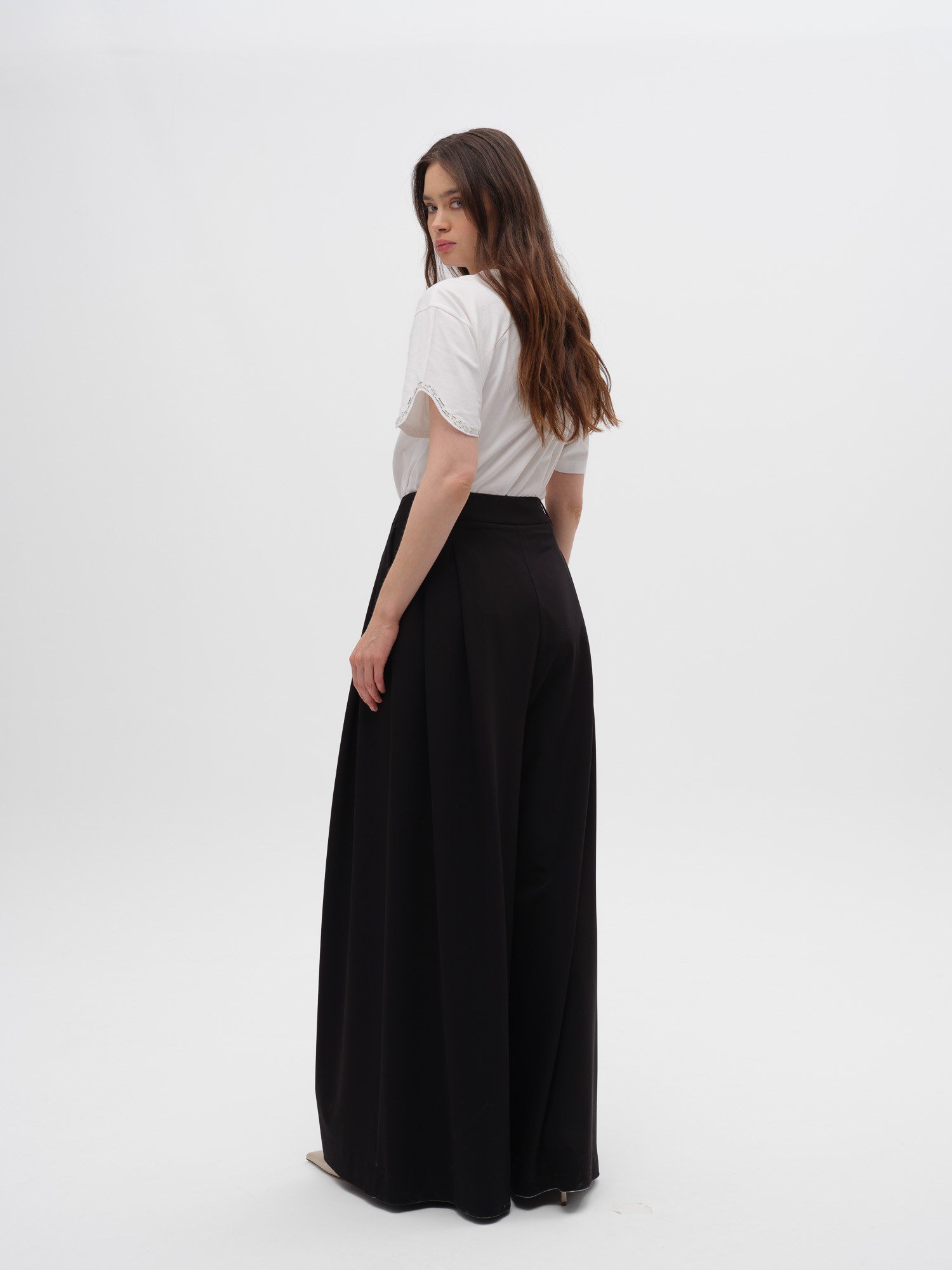 Piarbi Pile Detaylı Geniş Paça Pantolon - Siyah Viskon Karışımlı Premium Wide-Leg Tasarım