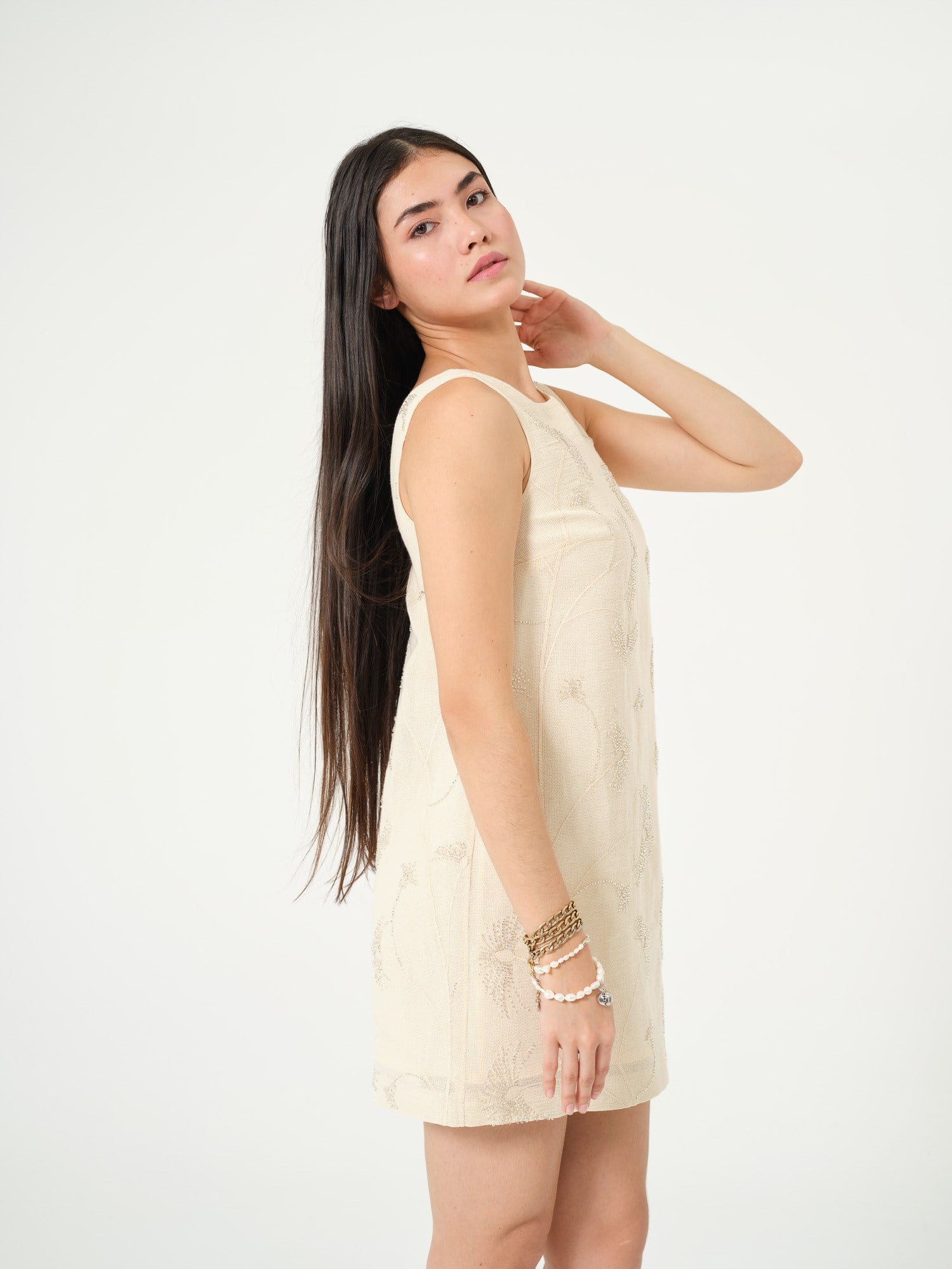 Piarbi Pul ve Nakış İşlemeli Kısa Elegant Elbise - Açık Bej Premium Pamuk Karışımlı Sequin Embroidery Dress