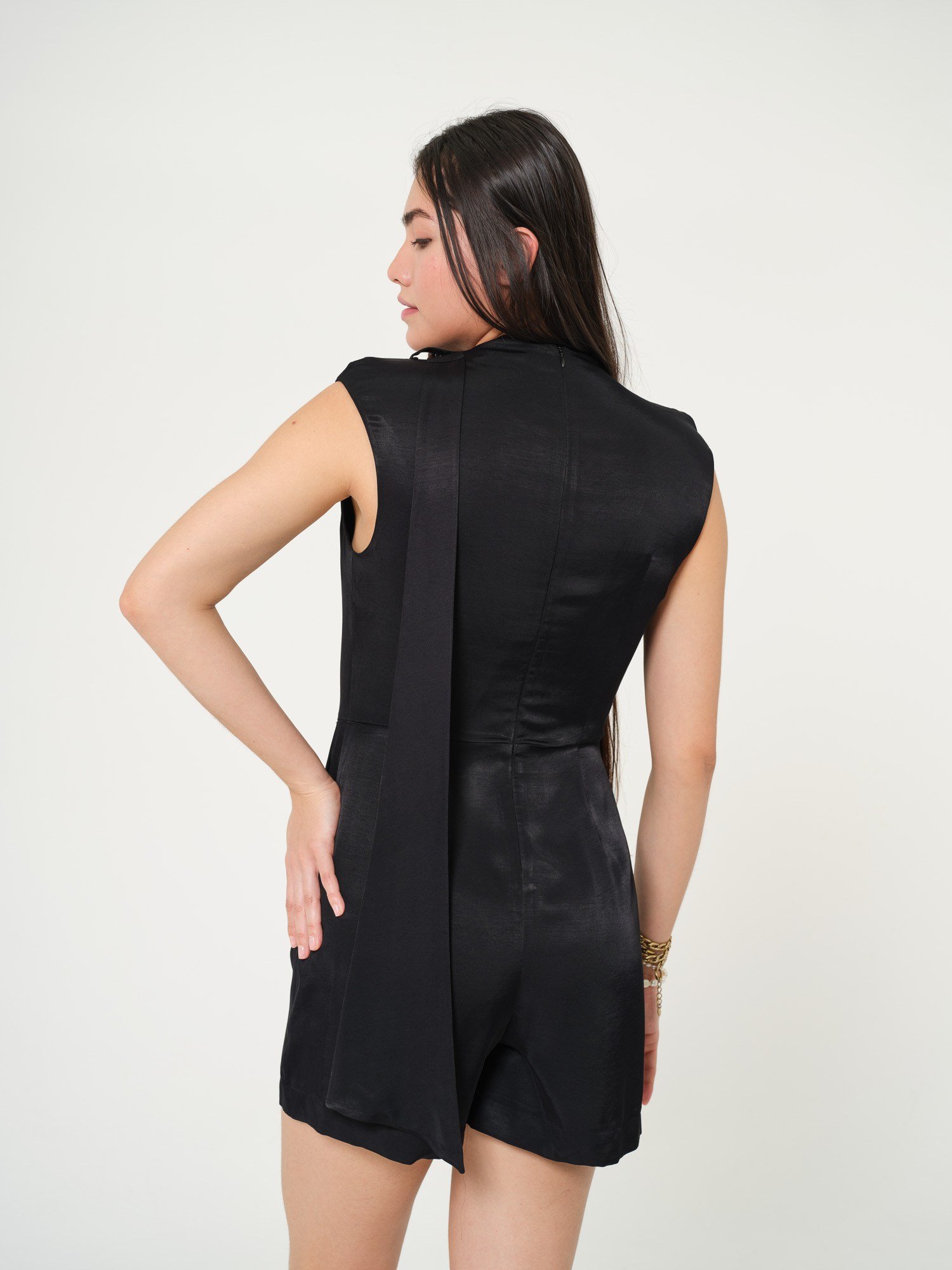 Piarbi Şal Yaka Detaylı Elegant Kısa Tulum - Siyah %100 Viskon Premium Shawl Collar Short Jumpsuit