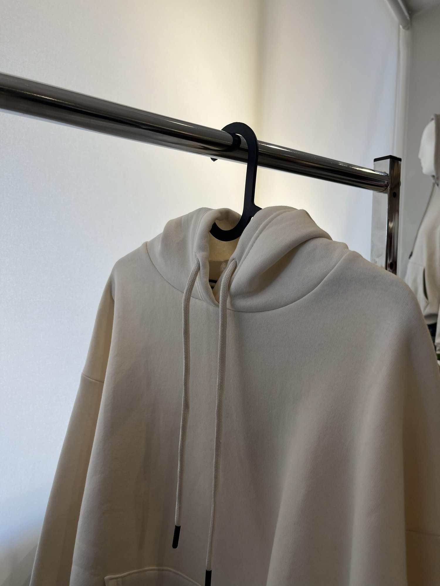 KREM OVERSIZE SWEATSHIRT 