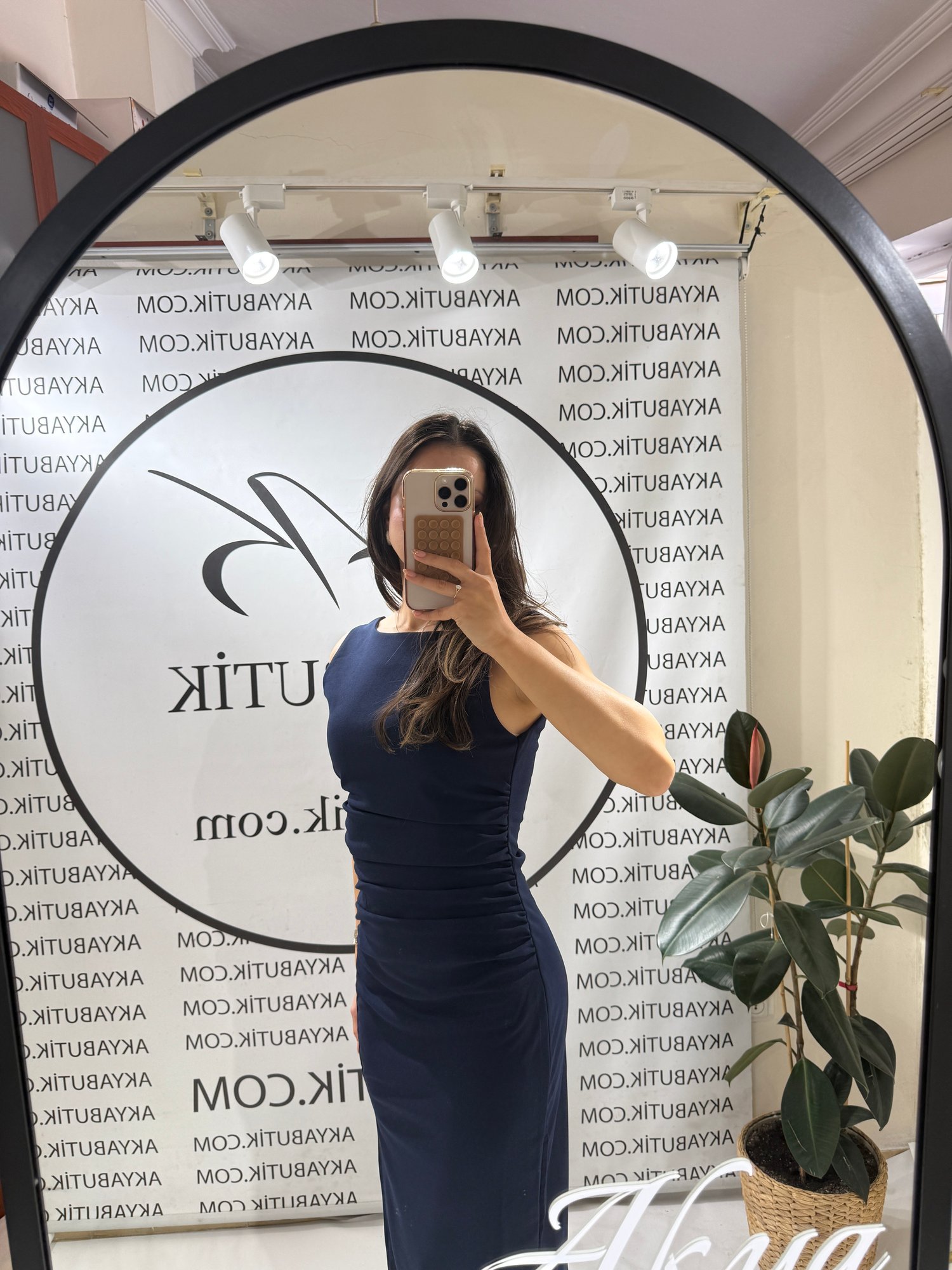 Lacivert Drape Detaylı Yırtmaçlı Elbise 