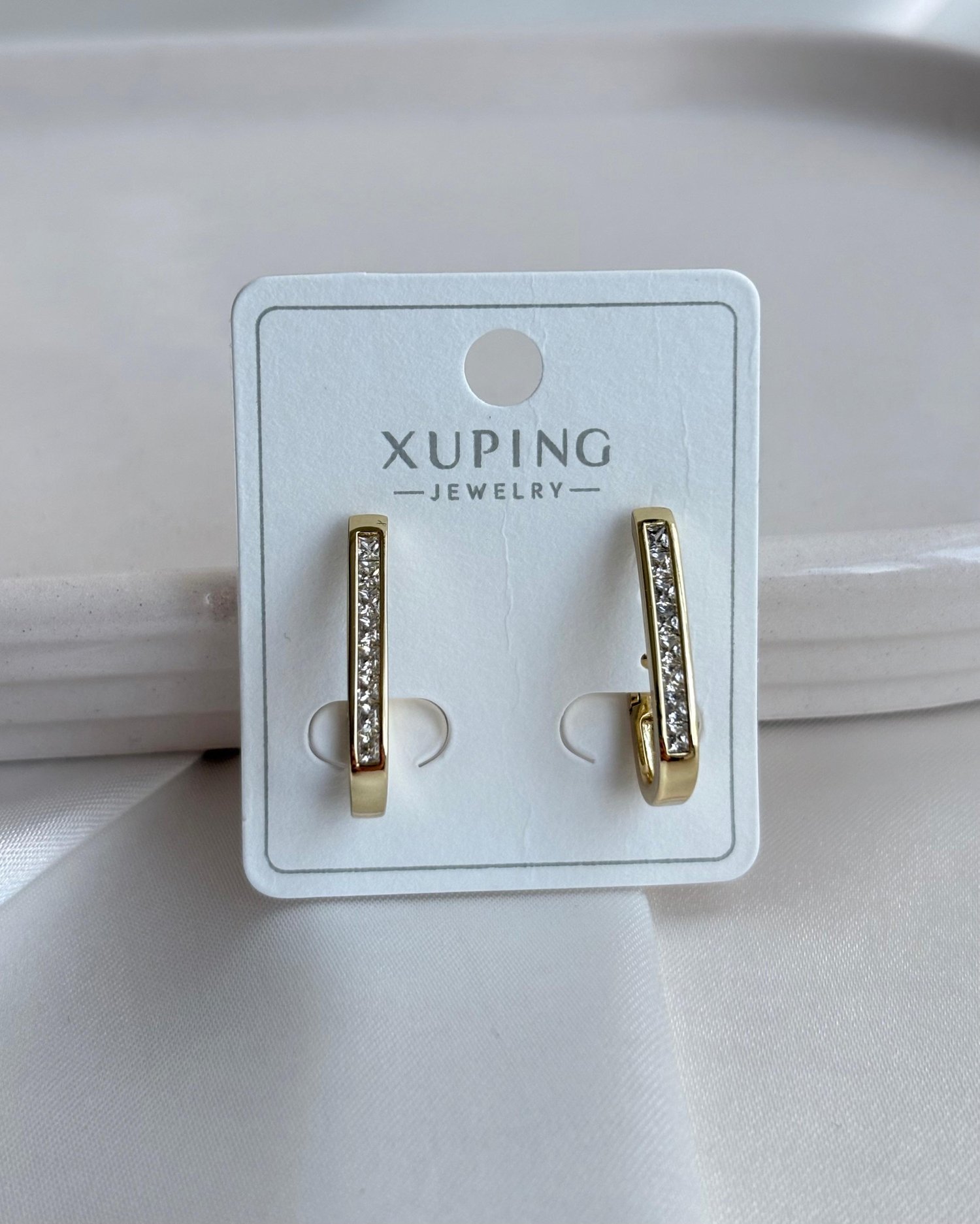 14K Xuping Dikdörtgen Taşlı Halka Küpe