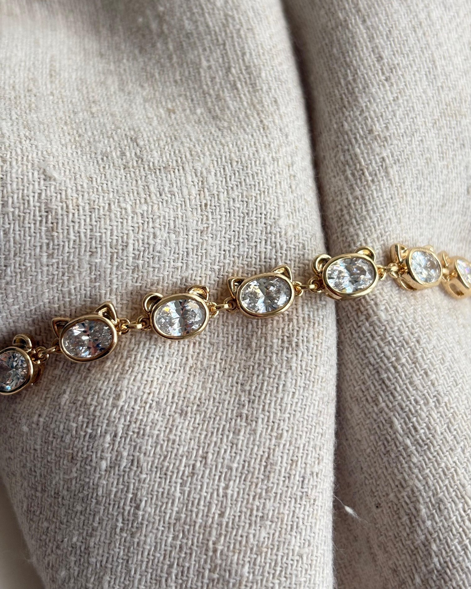 14K Xuping Figür Detay Taşlı Bileklik