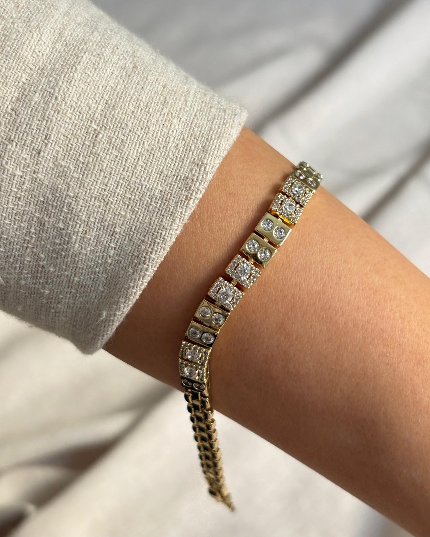 14K Xuping Geometrik Taşlı Bileklik