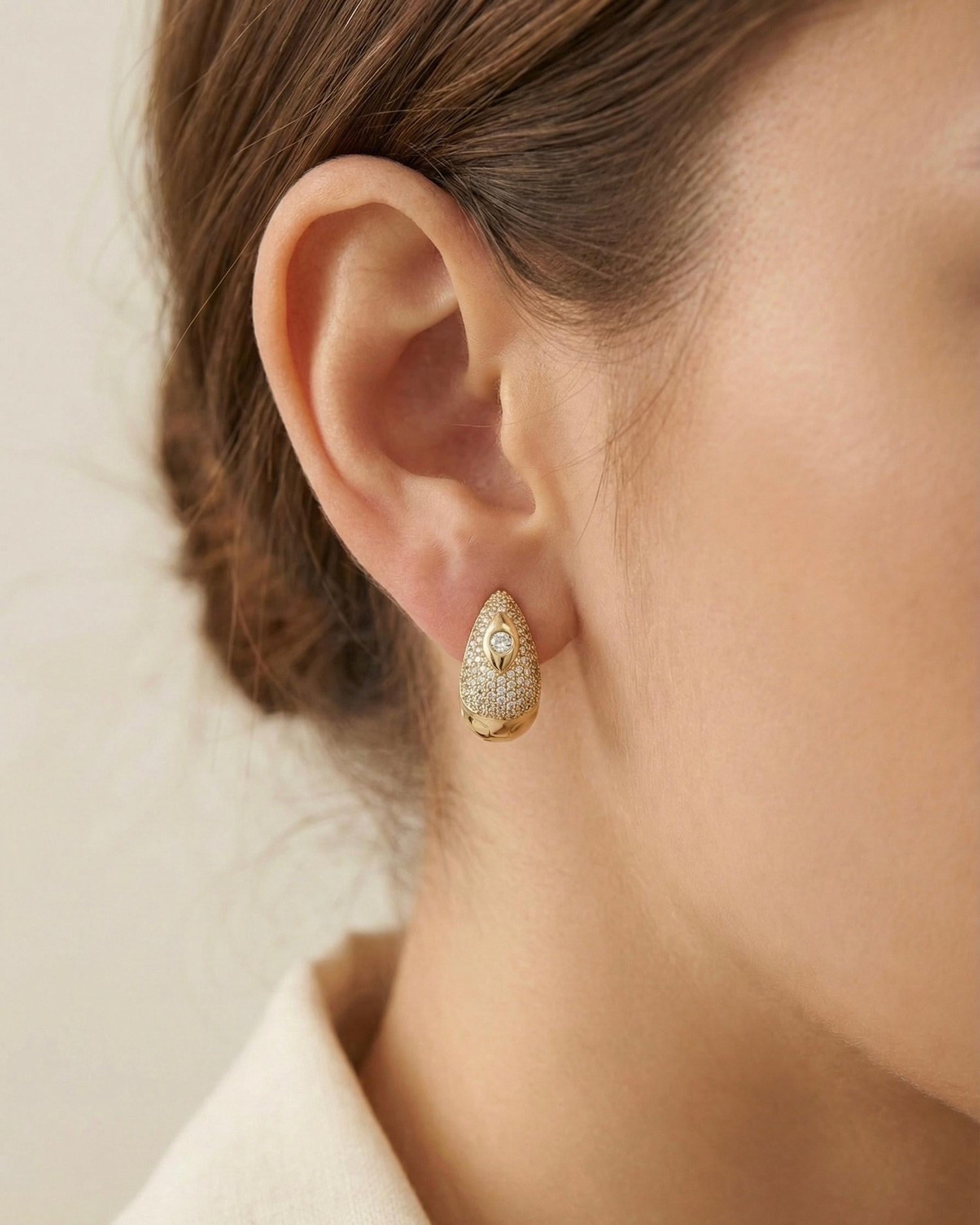 14K Xuping Göz Figürlü Taşlı Küpe
