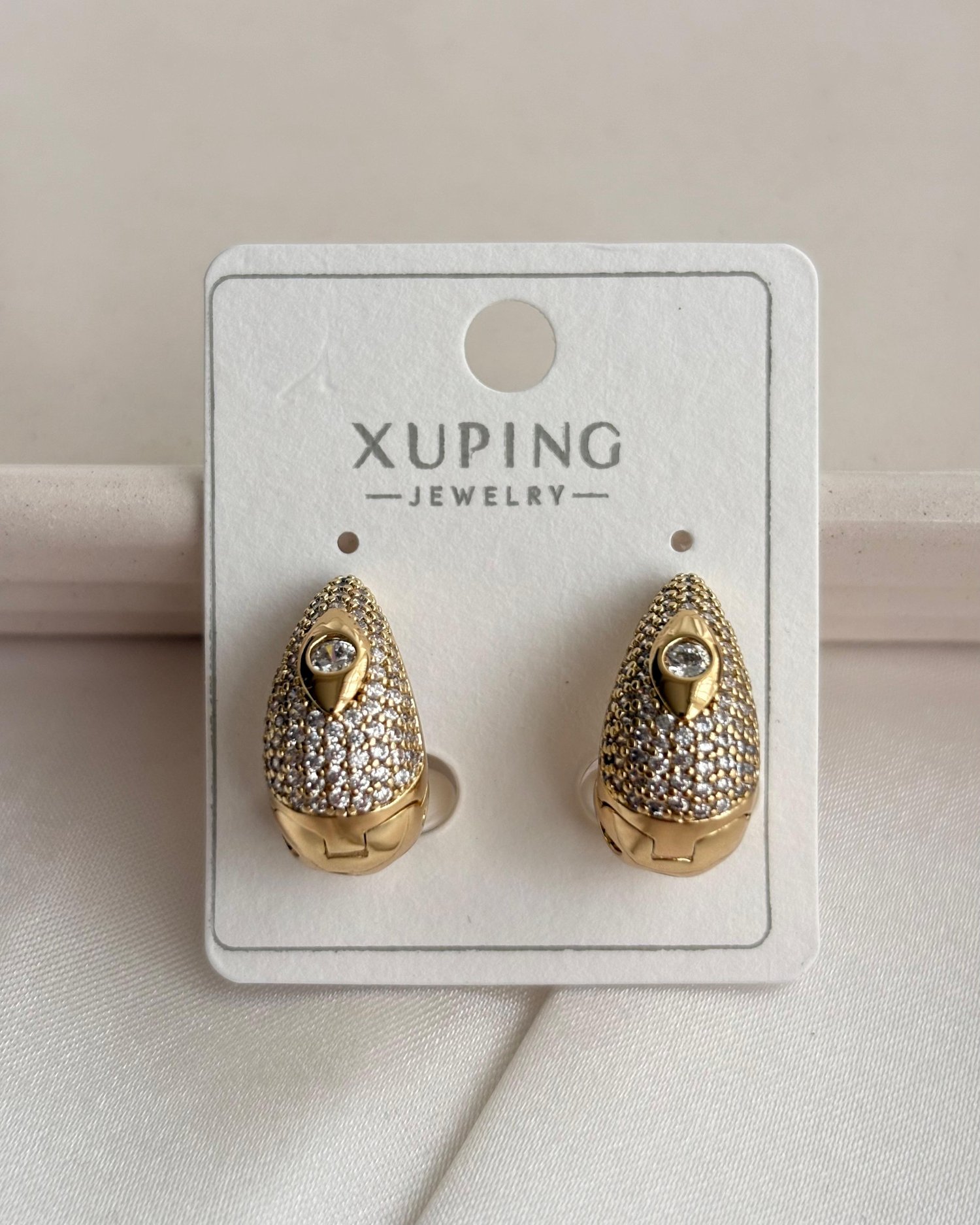 14K Xuping Göz Figürlü Taşlı Küpe
