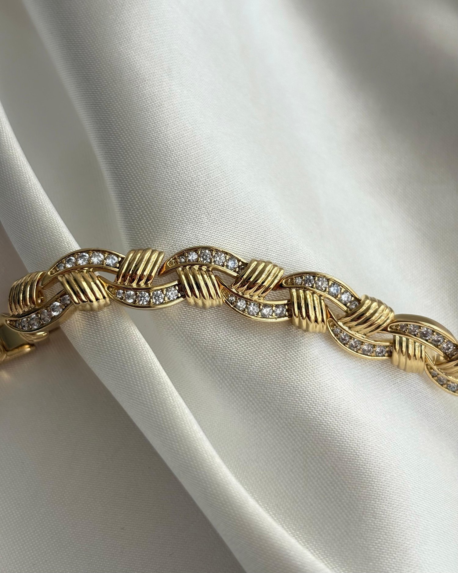 14K Xuping Örgü Model Taşlı Bileklik