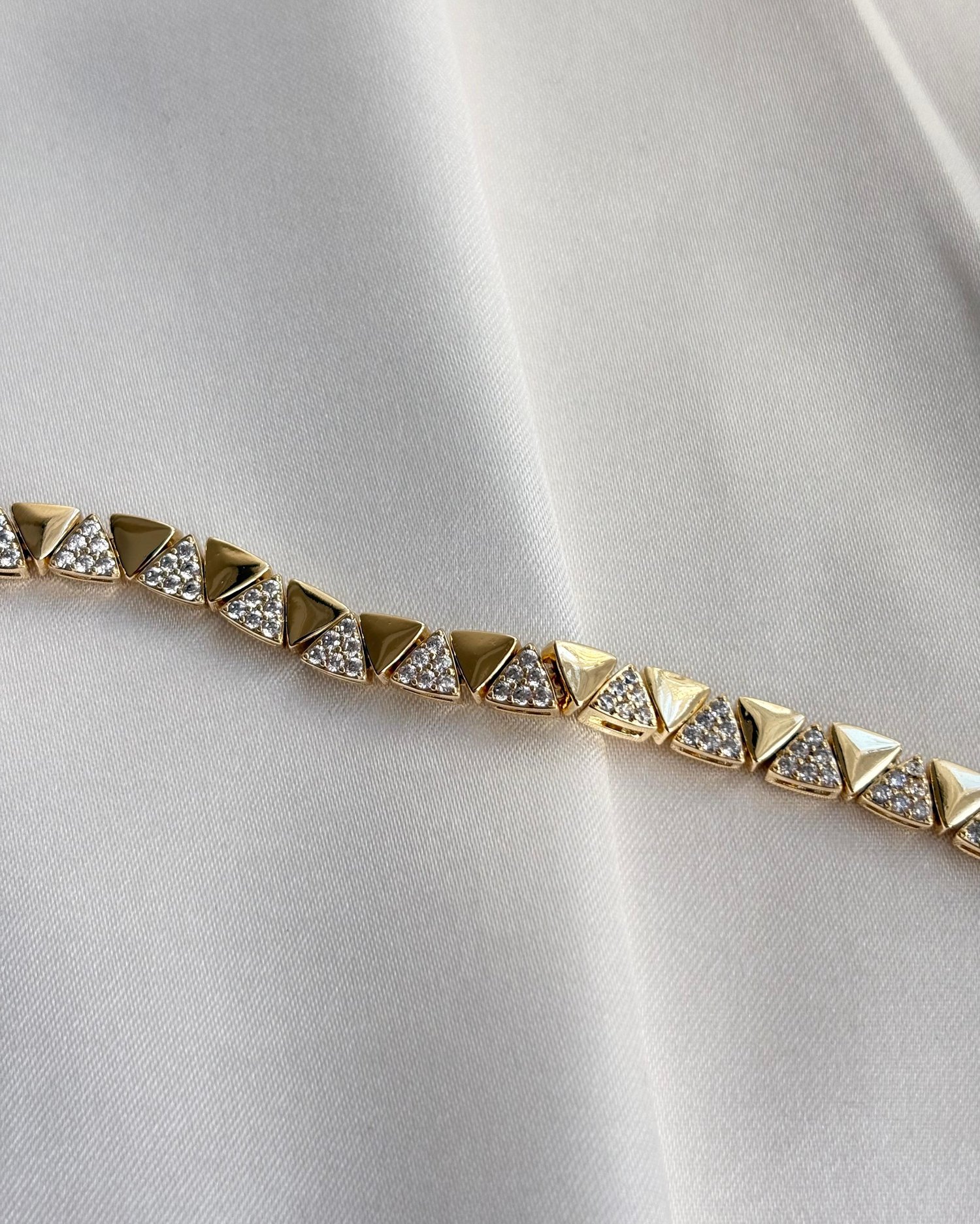 14K Xuping Tam Tur Piramit Model Bileklik