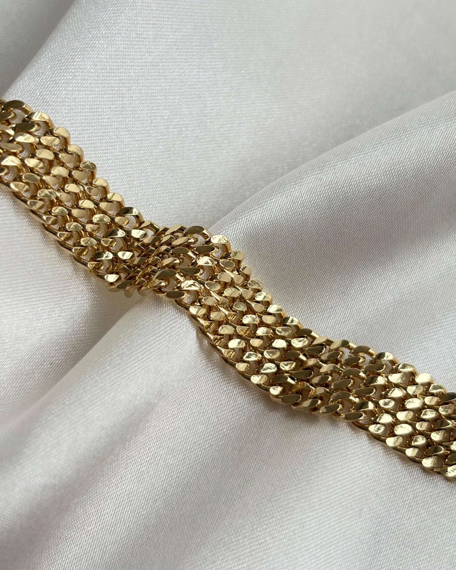 14K Xuping Üçlü Sıra Ezme Model Bileklik