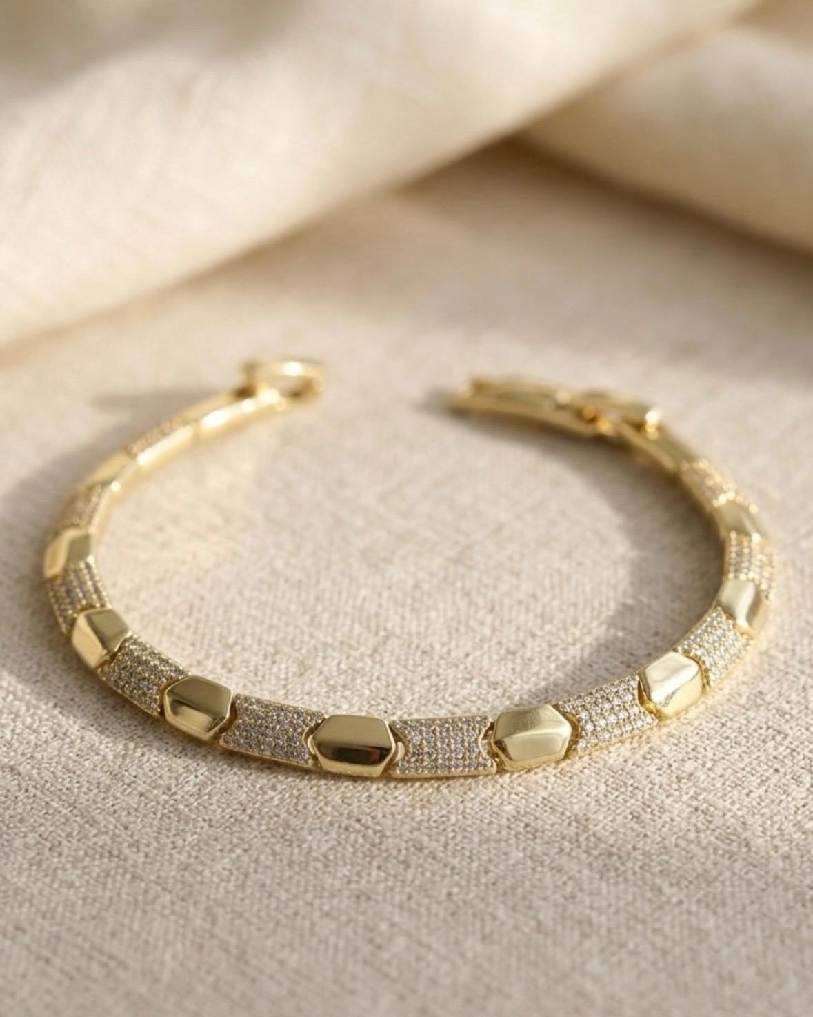 14K Xuping Zirkon Modern Bileklik